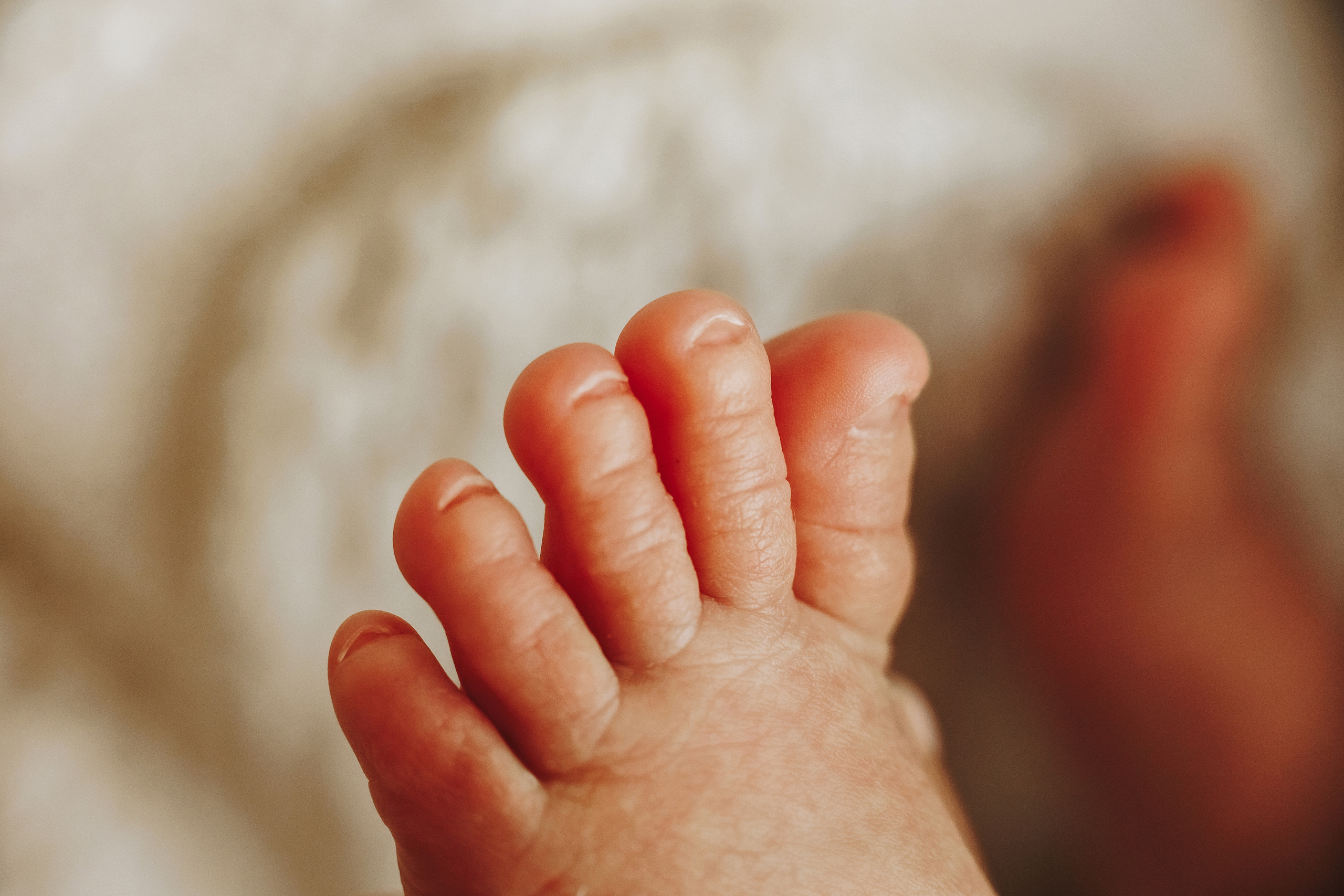 ПРОФЕСИОНАЛНА ФОТОСЕСИЯ newborn. Фотограф Ирина Йотова