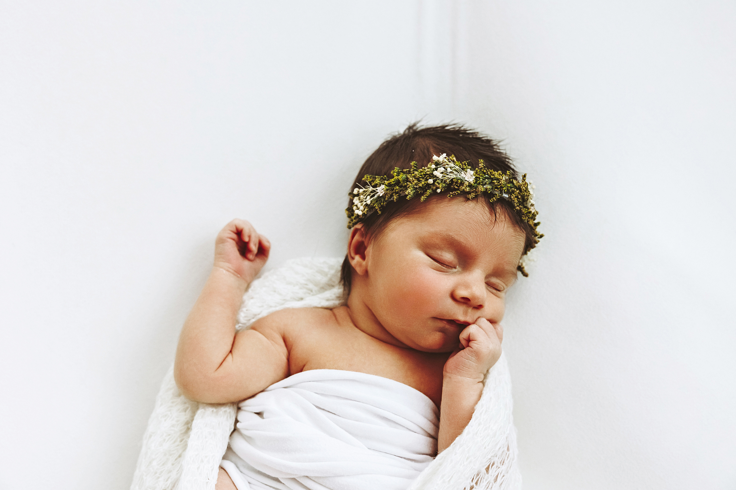 Newborn Girl. Фотограф Ирина Йотова