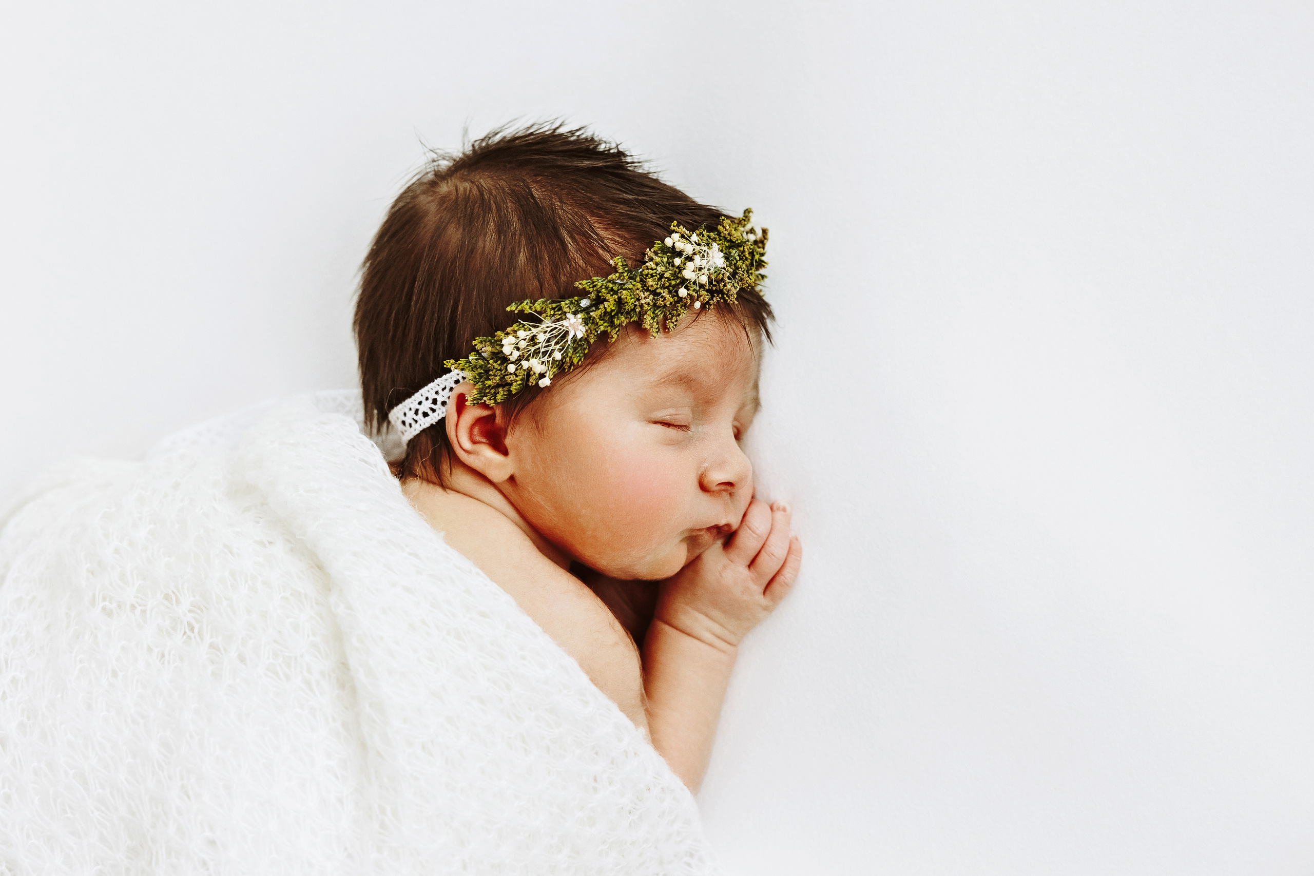 Newborn Girl. Фотограф Ирина Йотова