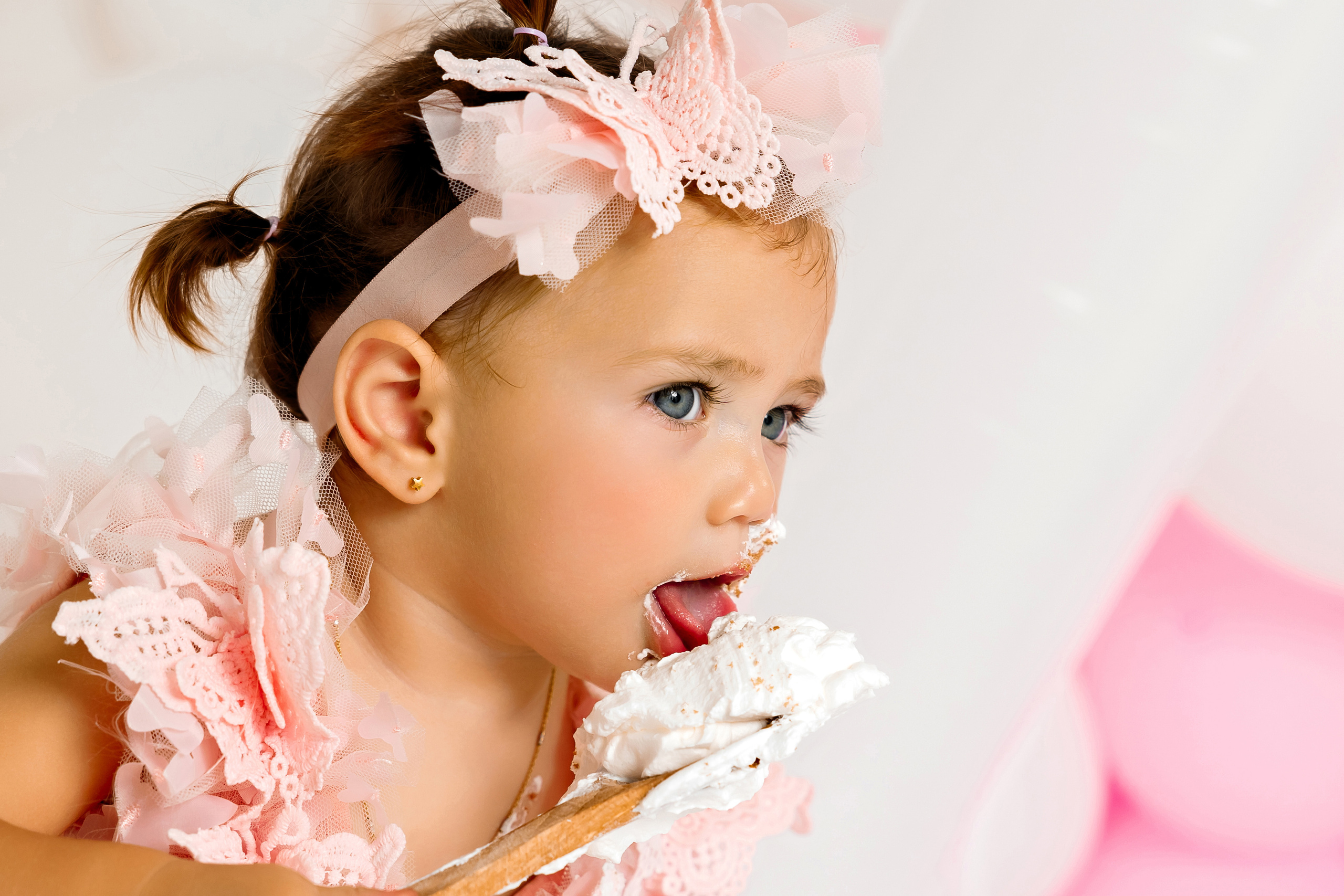 Smash Cake. Фотограф Ирина Йотова