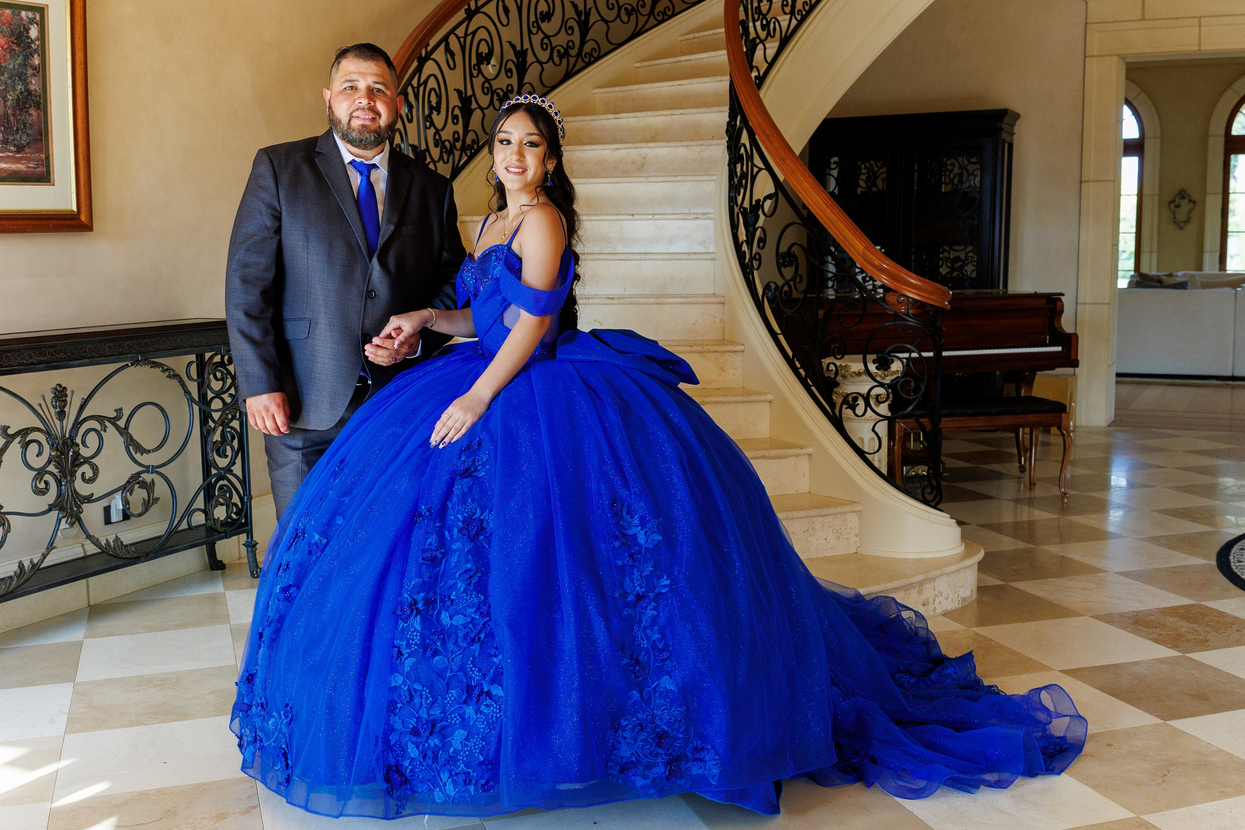 Marjorie XV. Hector Salazar Photography | Quinceanera, Wedding & Family Photographer in Oregon, and Washington