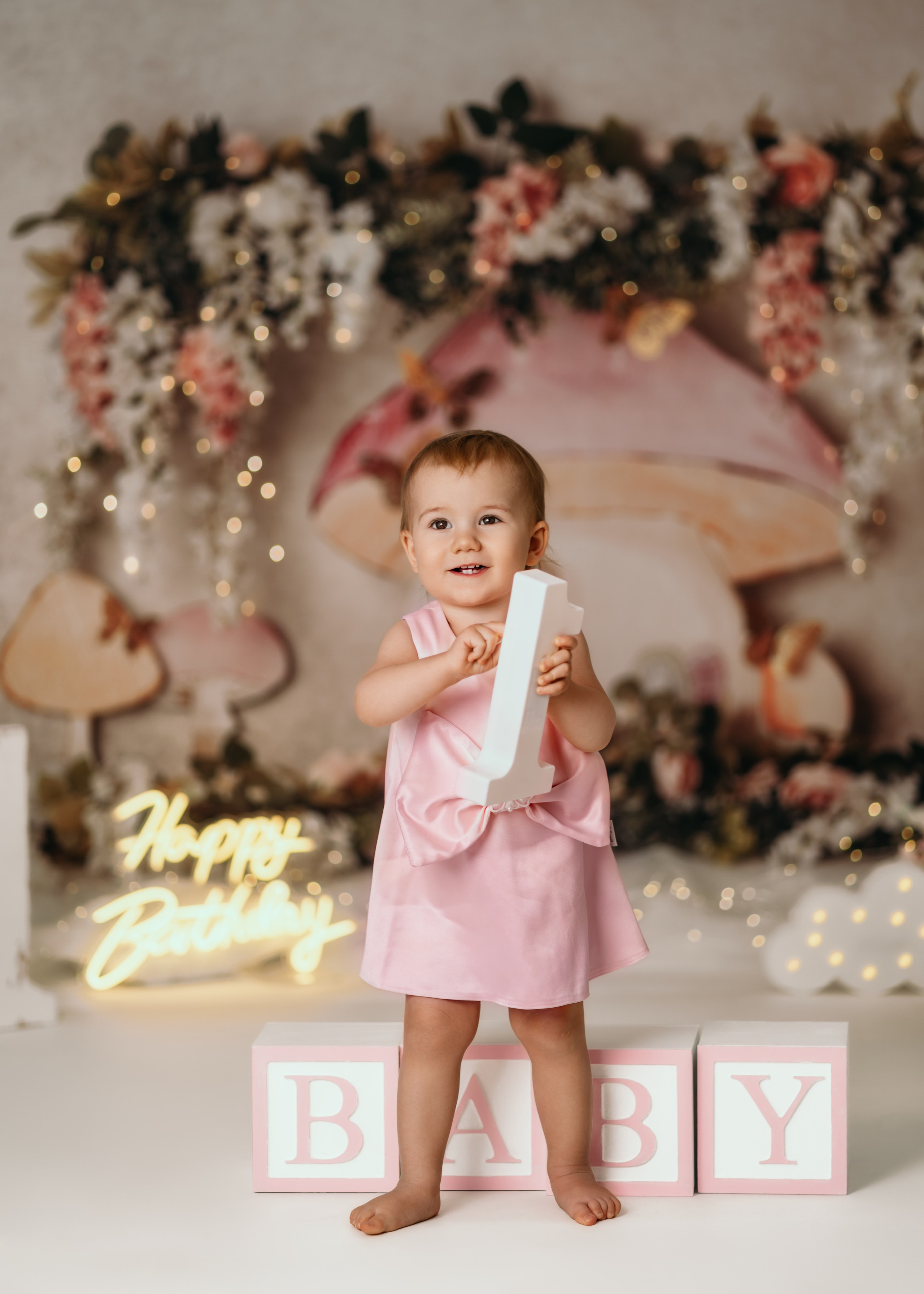 beba drzi broj jedan na fotografisanju