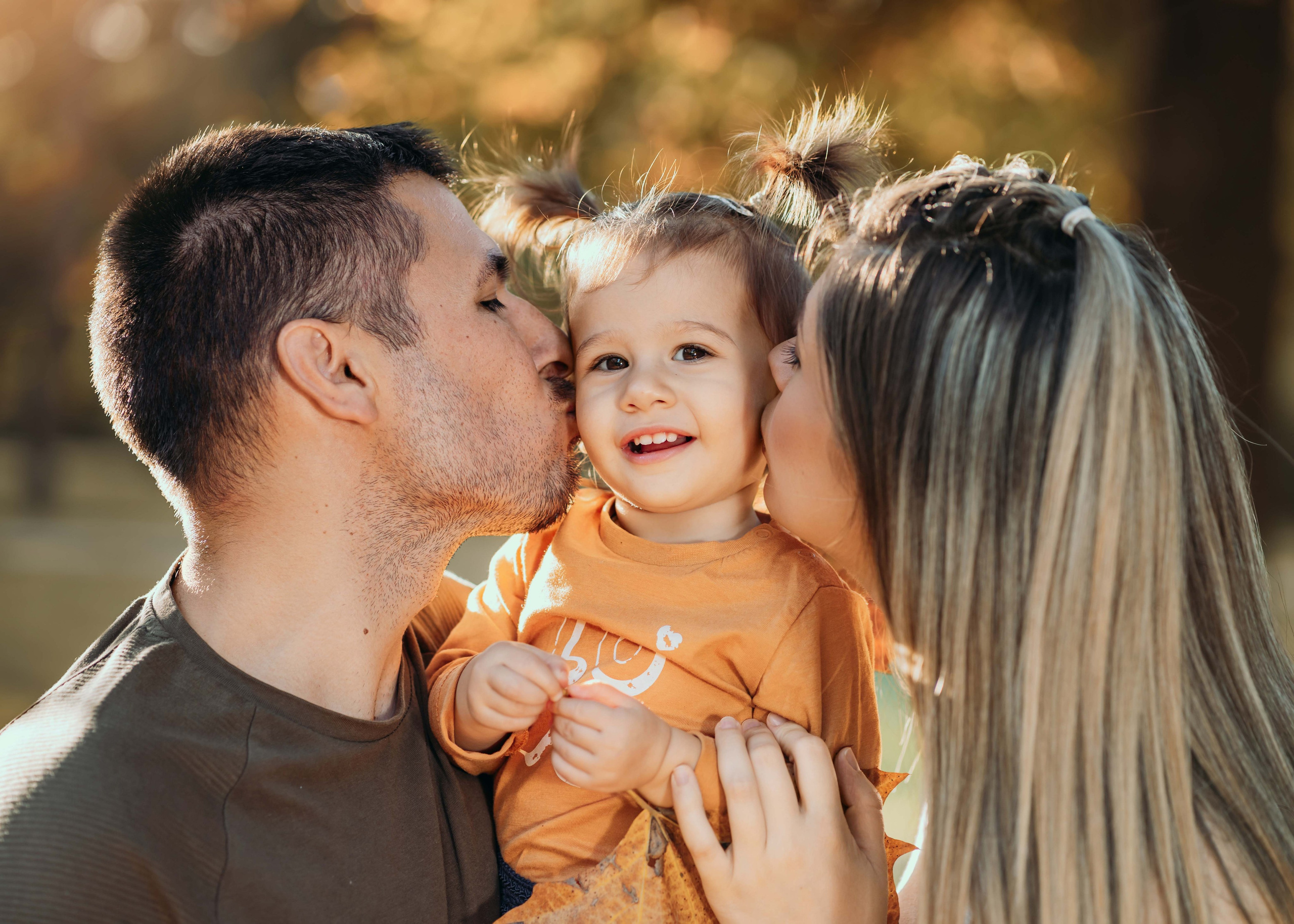 FOTOGRAFISANJE U PRIRODI. DEČIJI FOTOGRAF BEOGRAD|NOVOGODISNJE FOTOGRAFISANJE|CAKE SMASH