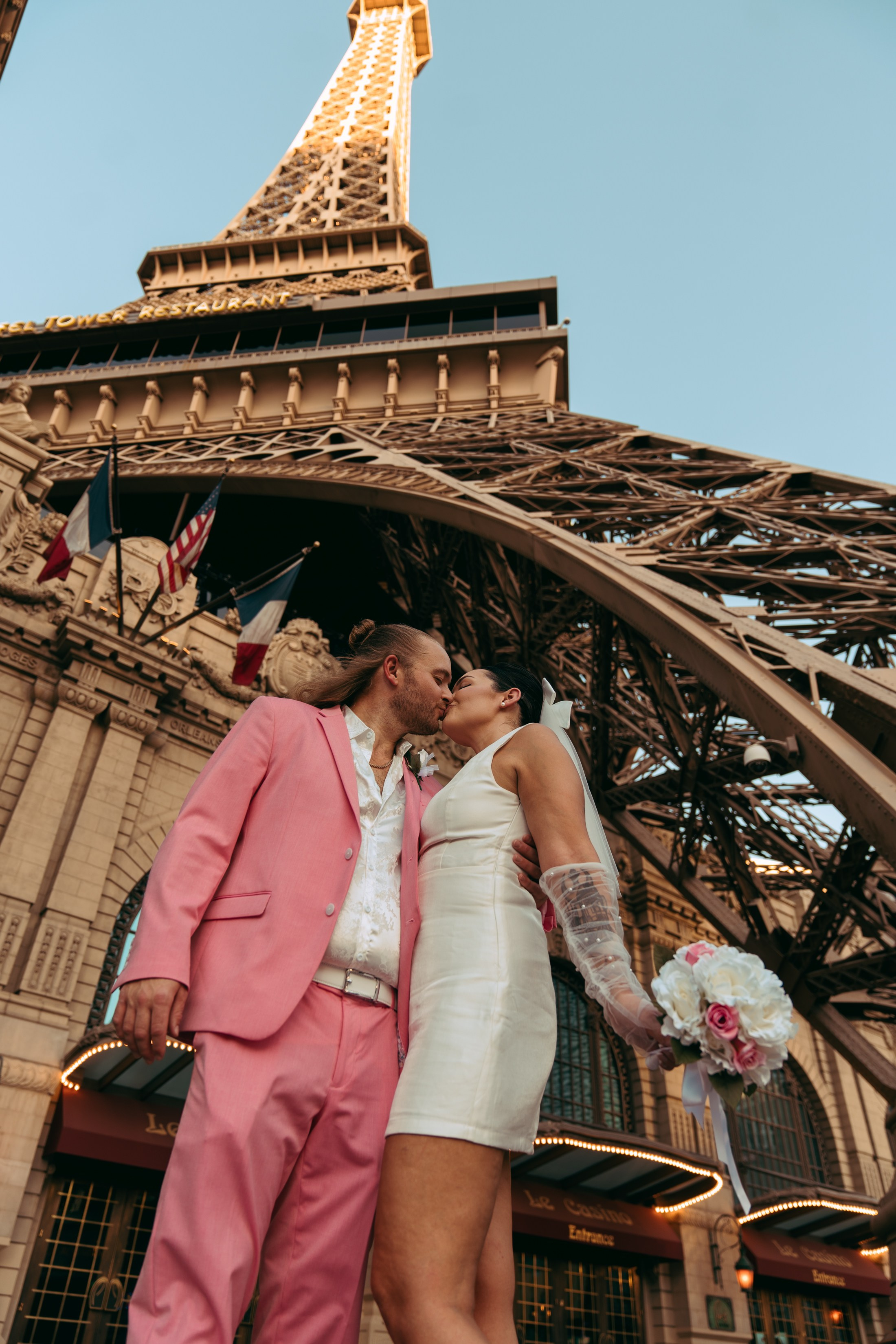 Joey&Afton. Wedding & elopement photographer Viktoriya Kravtsov. Las Vegas