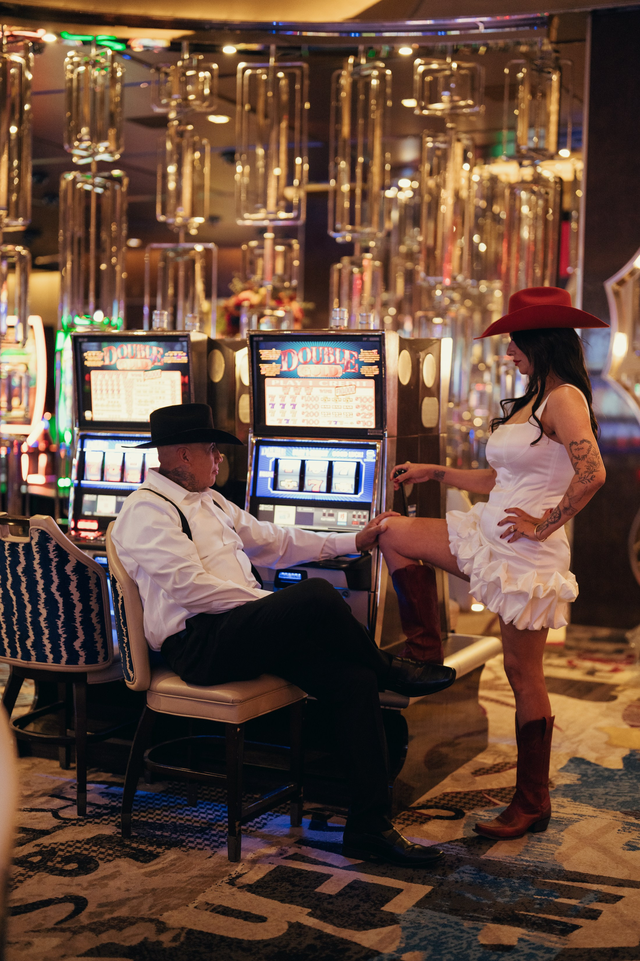 Michelle&Omar. 25 Anniversary. Wedding & elopement photographer Viktoriya Kravtsov. Las Vegas