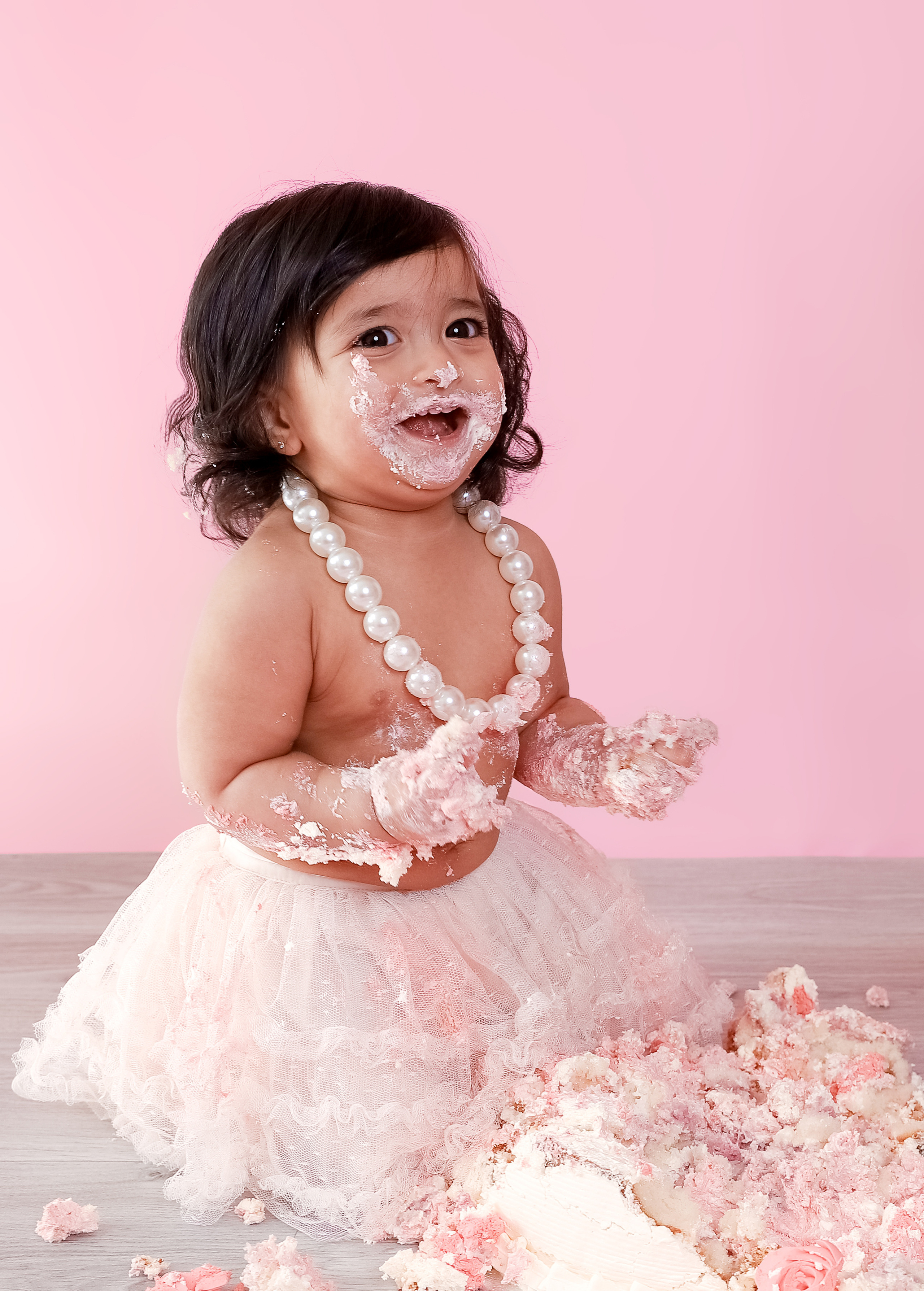 First Birthday. Family & children’s photographer in Herts & West London Iryna Blair