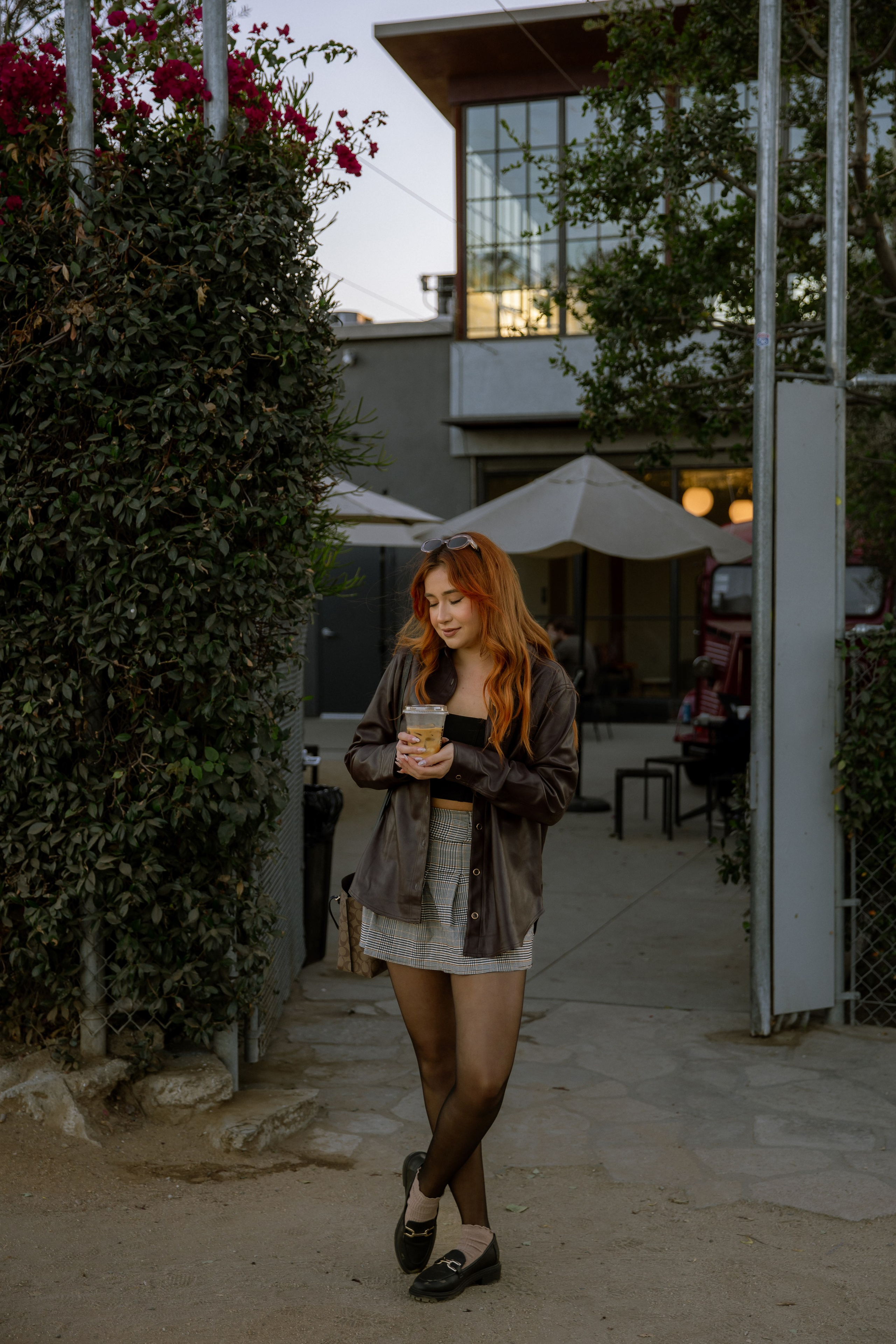 Emily | LA River. Photographer in Los Angeles. Julia Ishmuratova