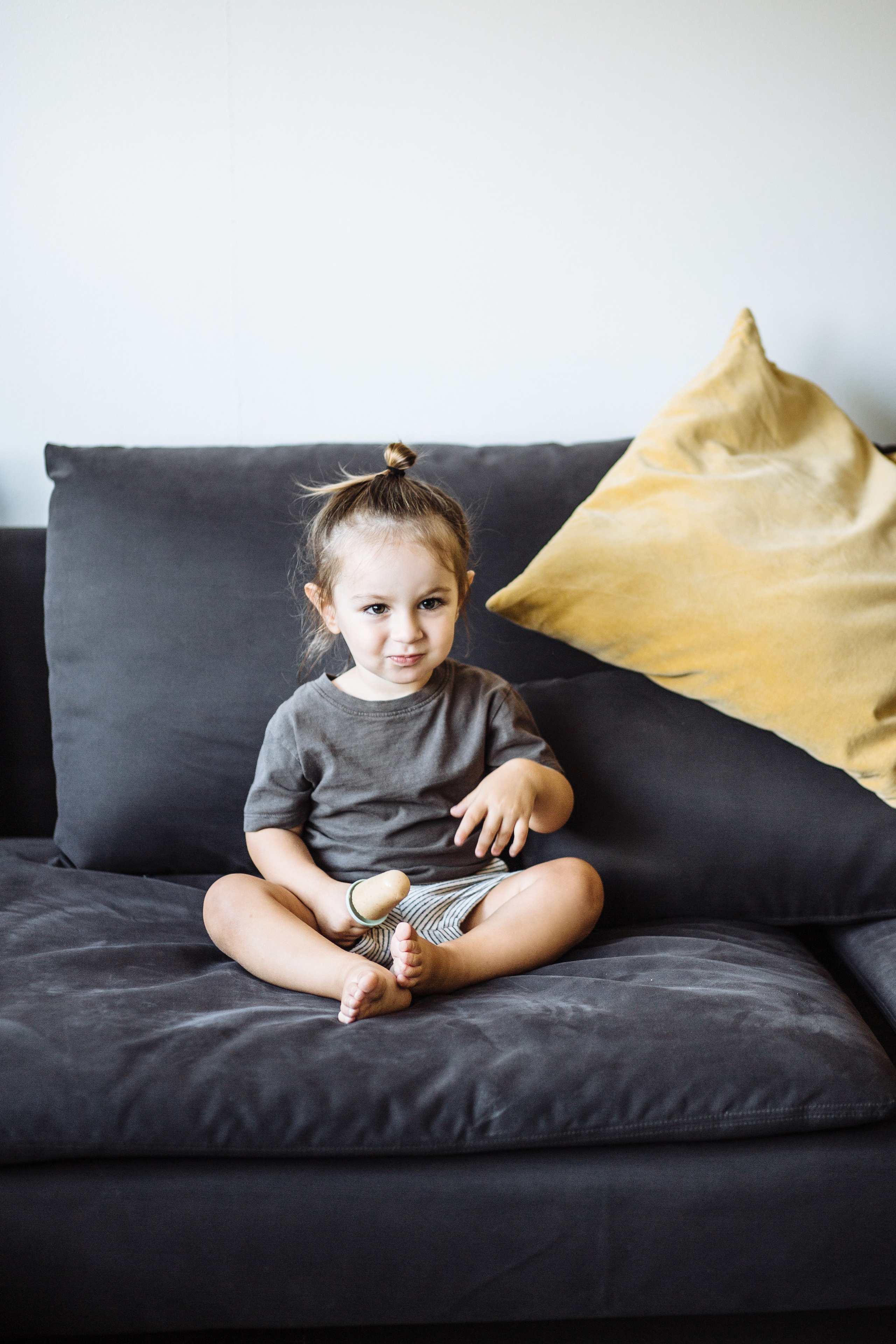 Home story. Family photographer in Israel