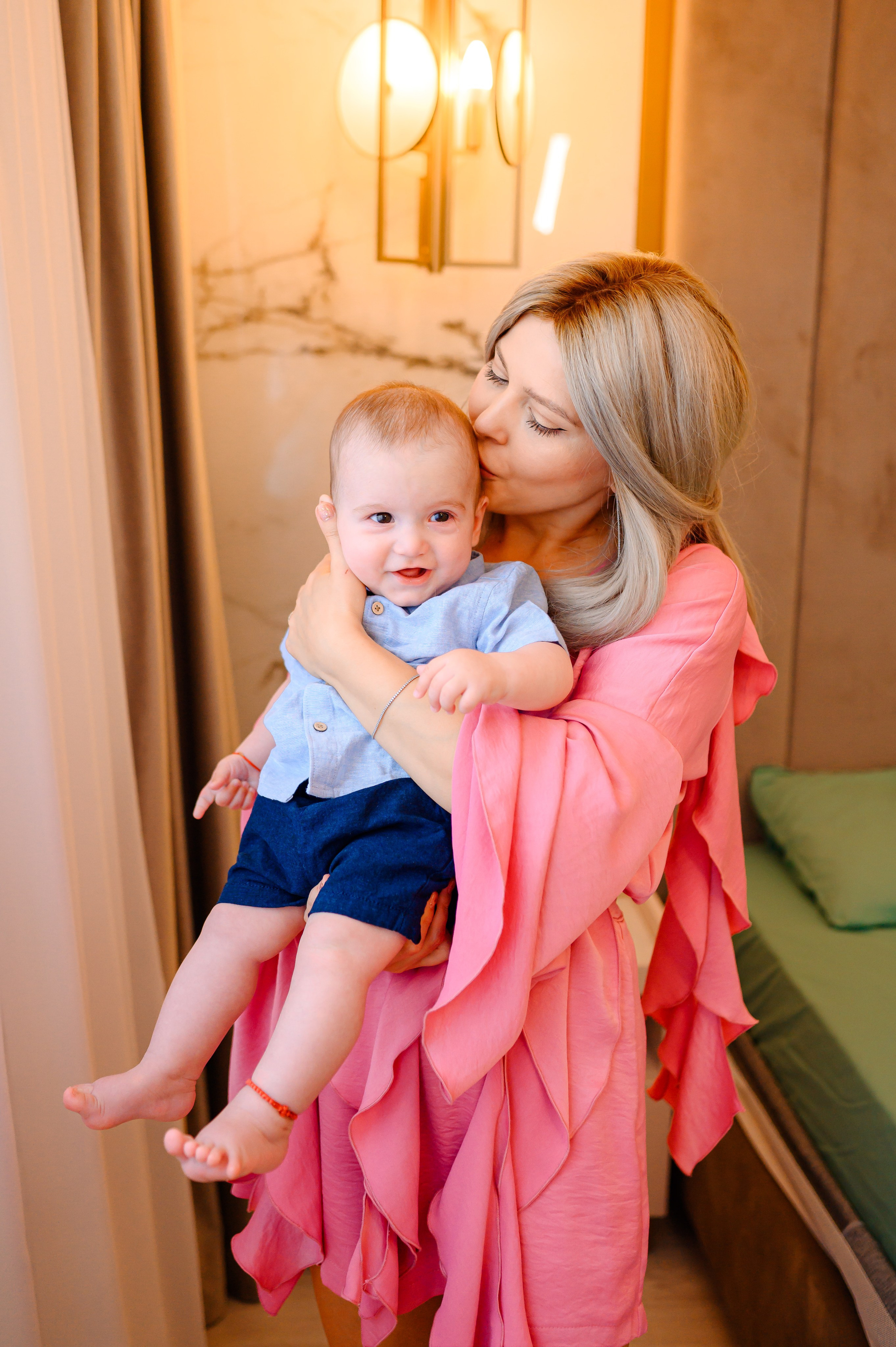 Aris Gabriel. Mugurel Olteanu Fotograf