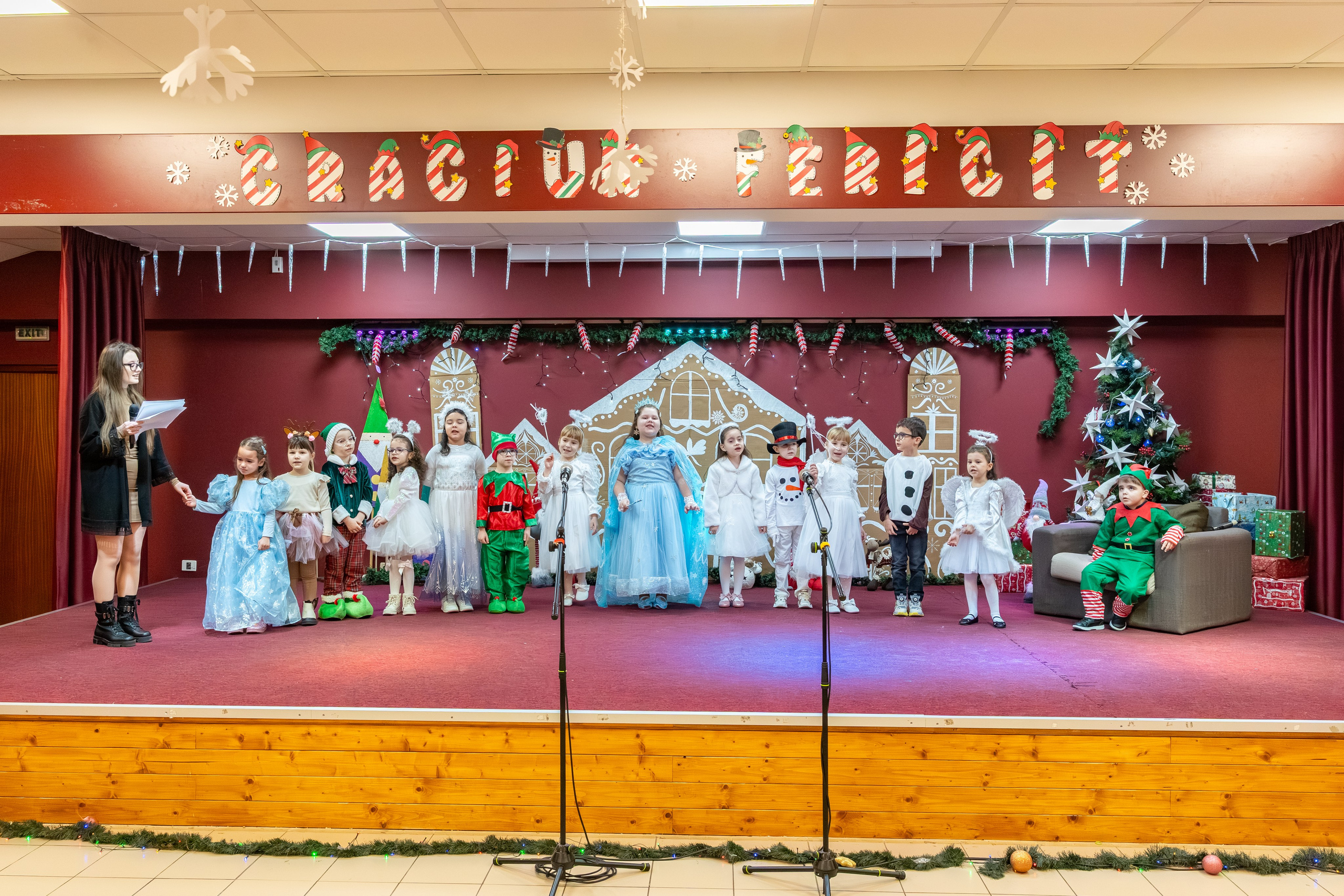 Grupa Buburuzelor Gradinita 37. Adelinne — fotograf profesionist în Constanța pentru familii, bebeluși și evenimente