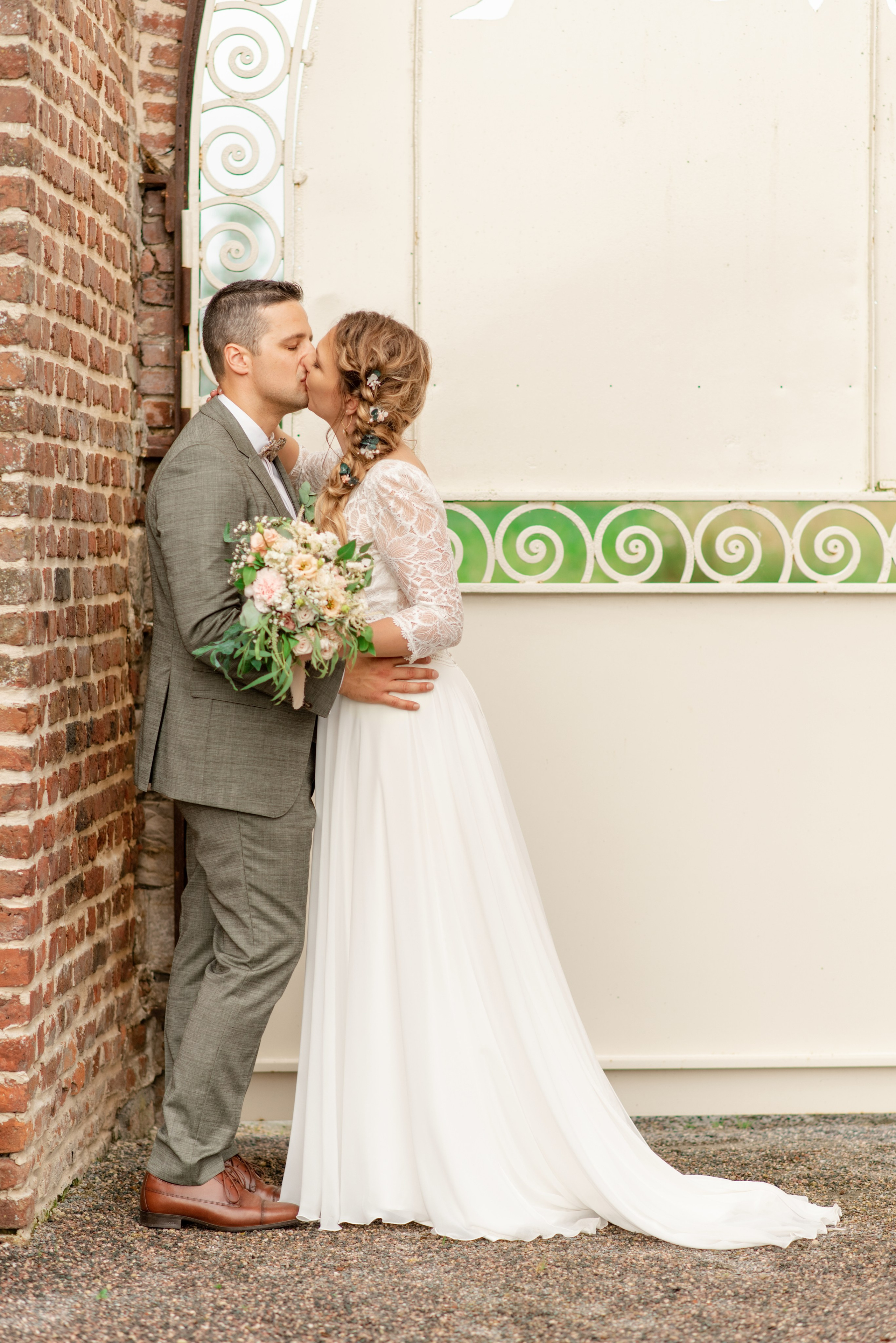 Photographe immortalise moment de joie au vin d’honneur à Douai