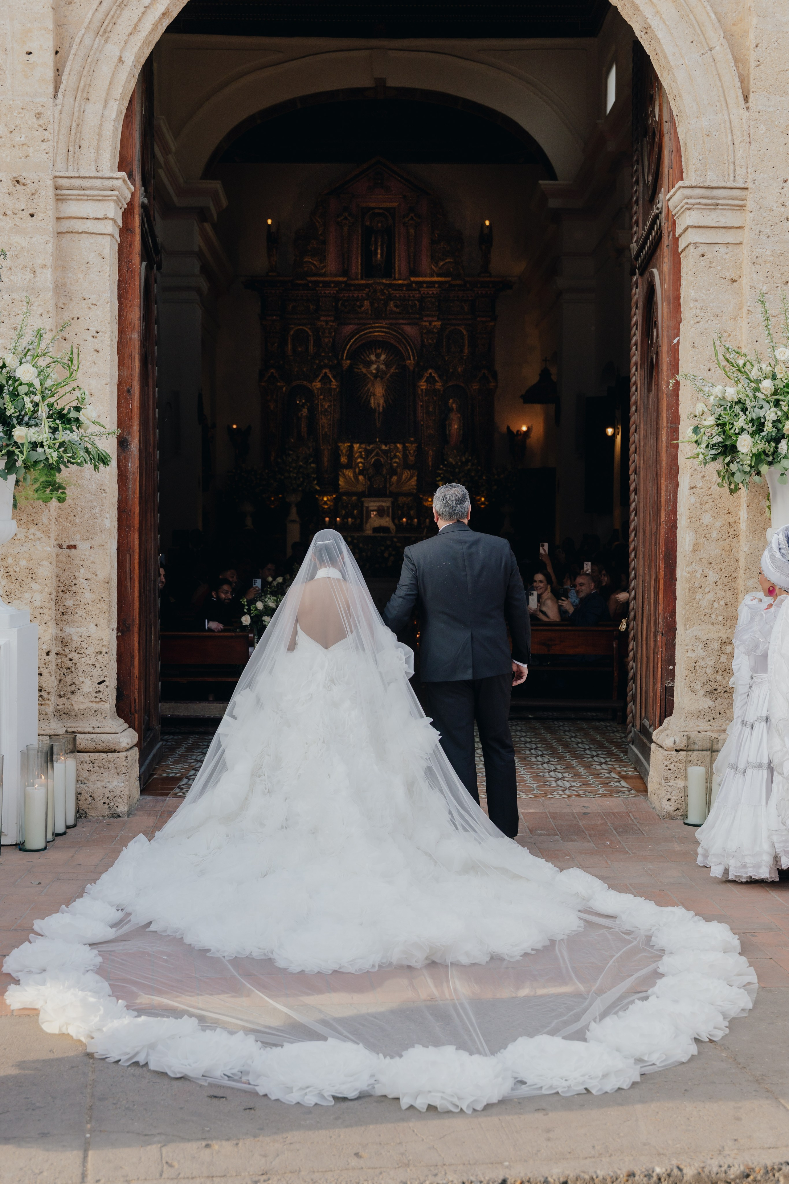 Sofia & Stefan. UNTERCIO BODAS