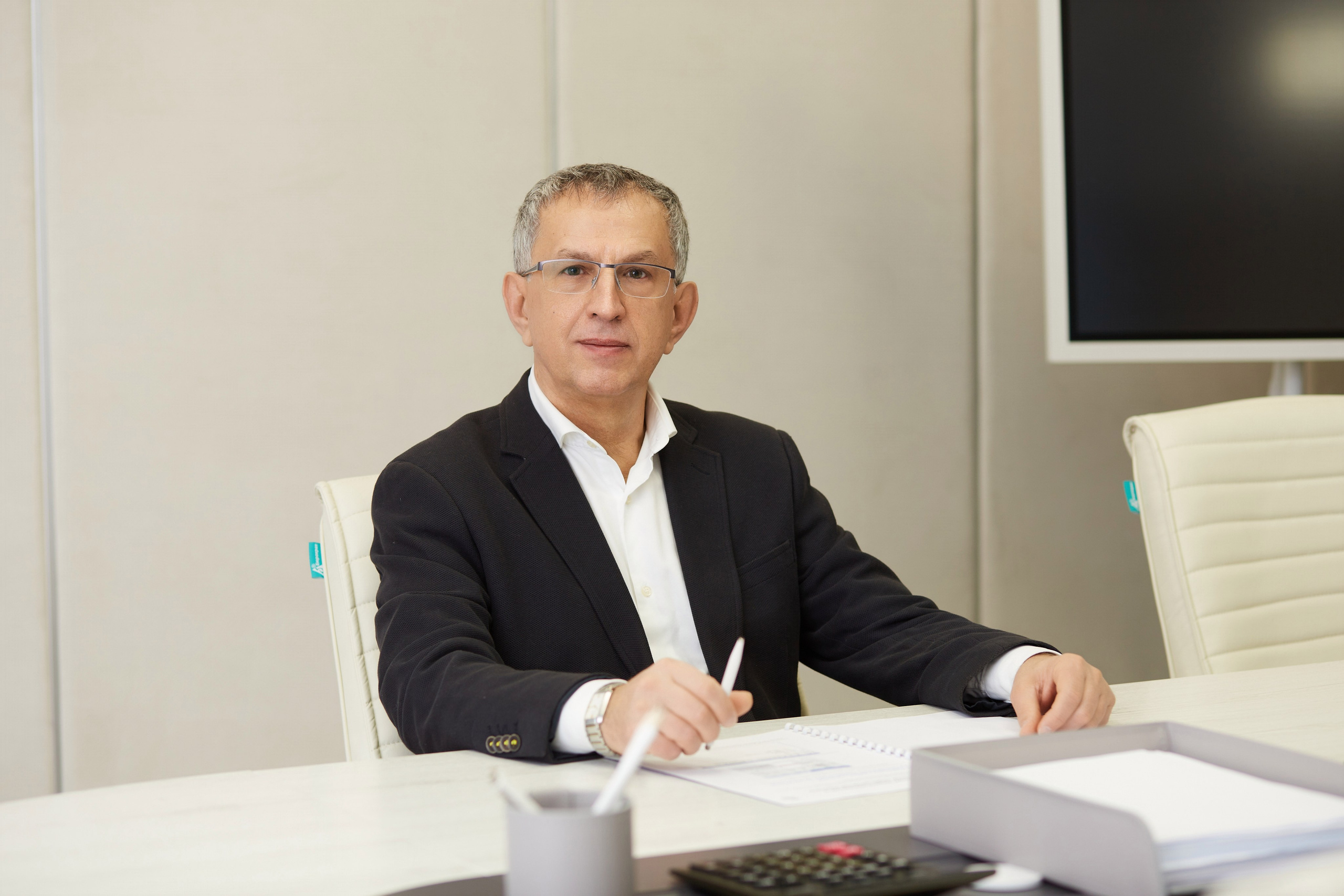 МИГ МЕДИЦИНСКАЯ ИНВЕСТИЦИОННАЯ ГРУППА. Фотостудия рекламной, коммерческой съемки в Улан-Удэ