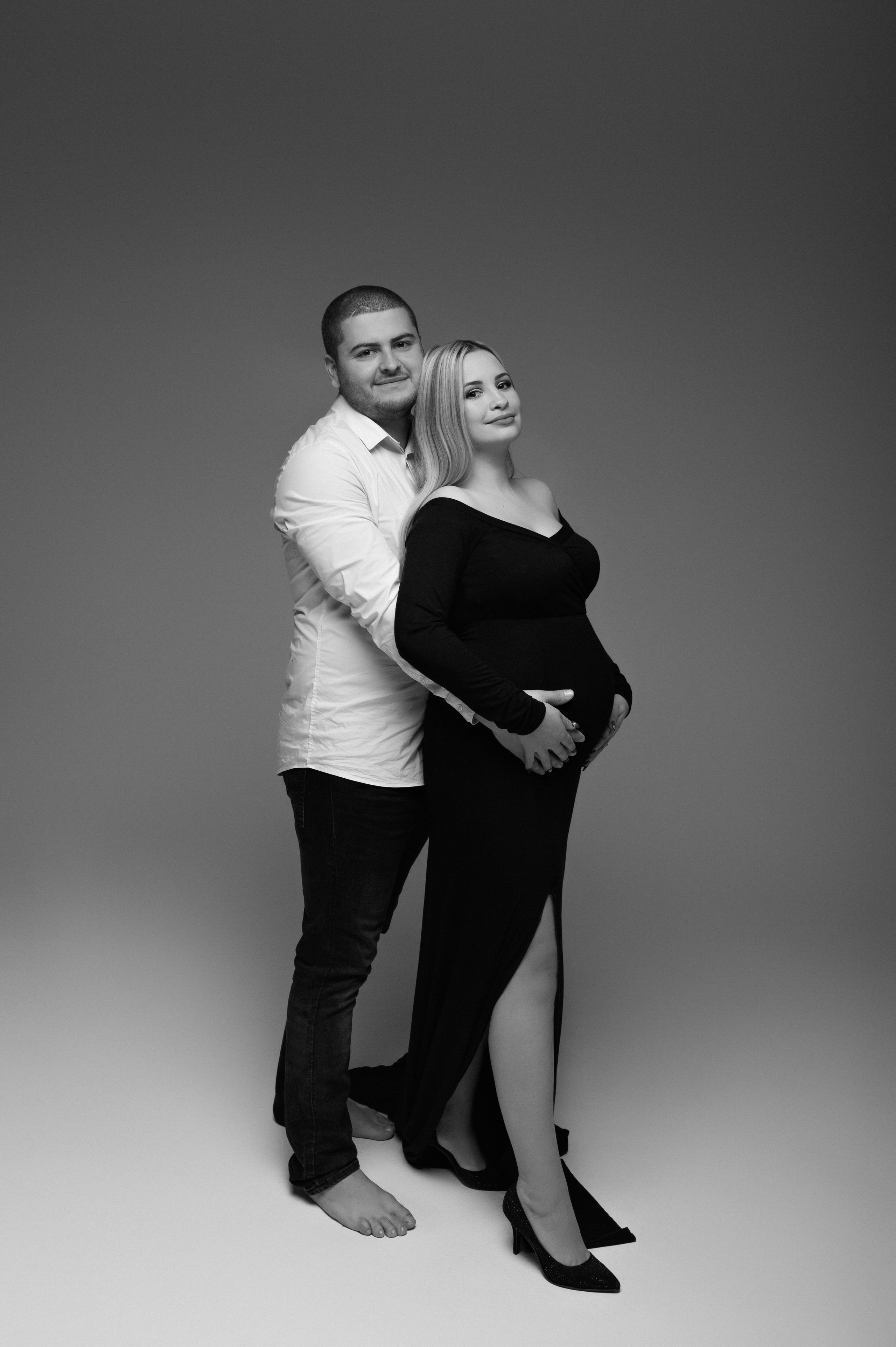 Frederika & Ivan. Krása tehotenstva v objektíve — Maria Milosovic, tehotenská fotografka