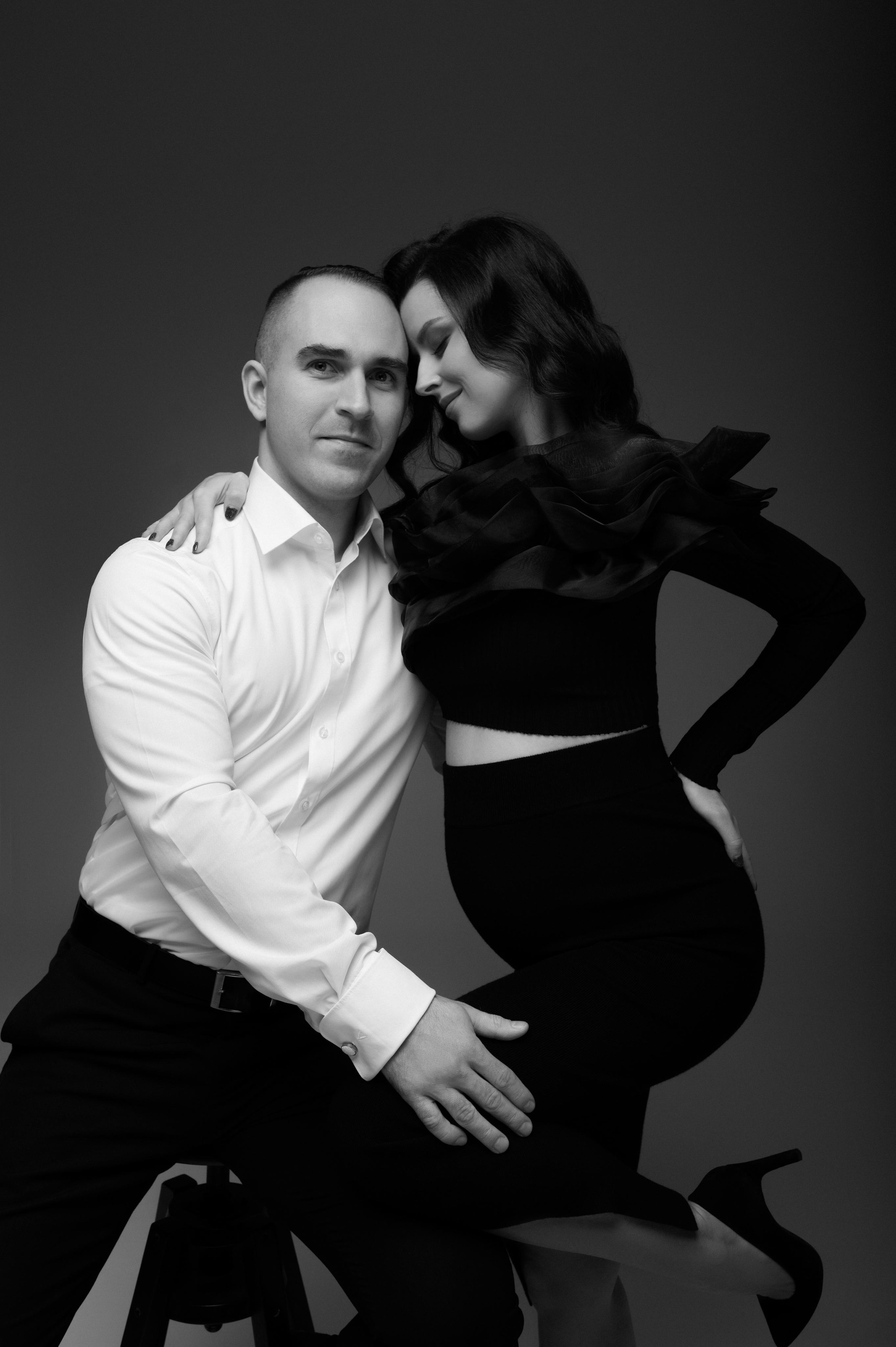 Emilia & Ondrej. Krása tehotenstva v objektíve — Maria Milosovic, tehotenská fotografka