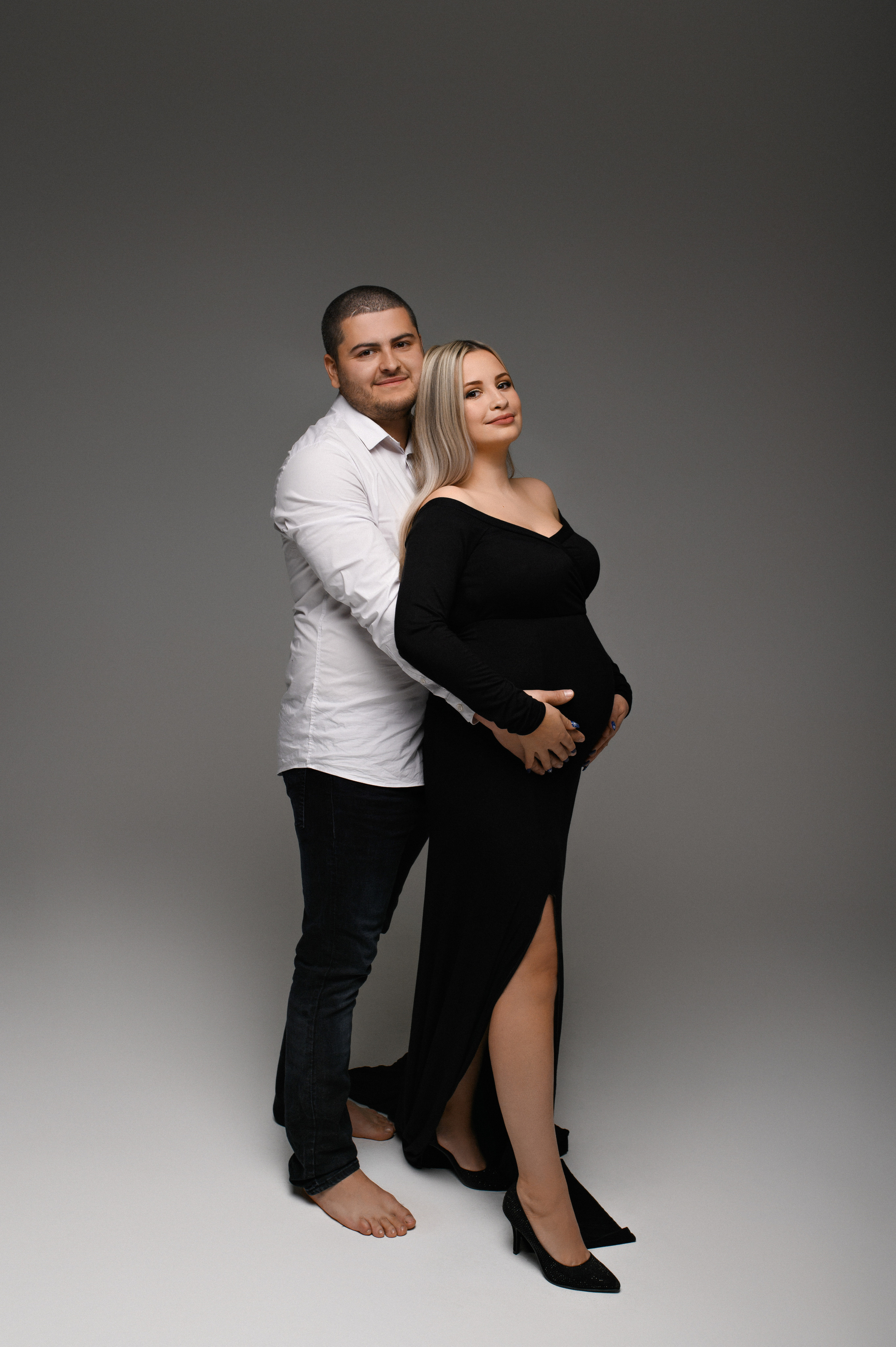 Frederika & Ivan. Krása tehotenstva v objektíve — Maria Milosovic, tehotenská fotografka