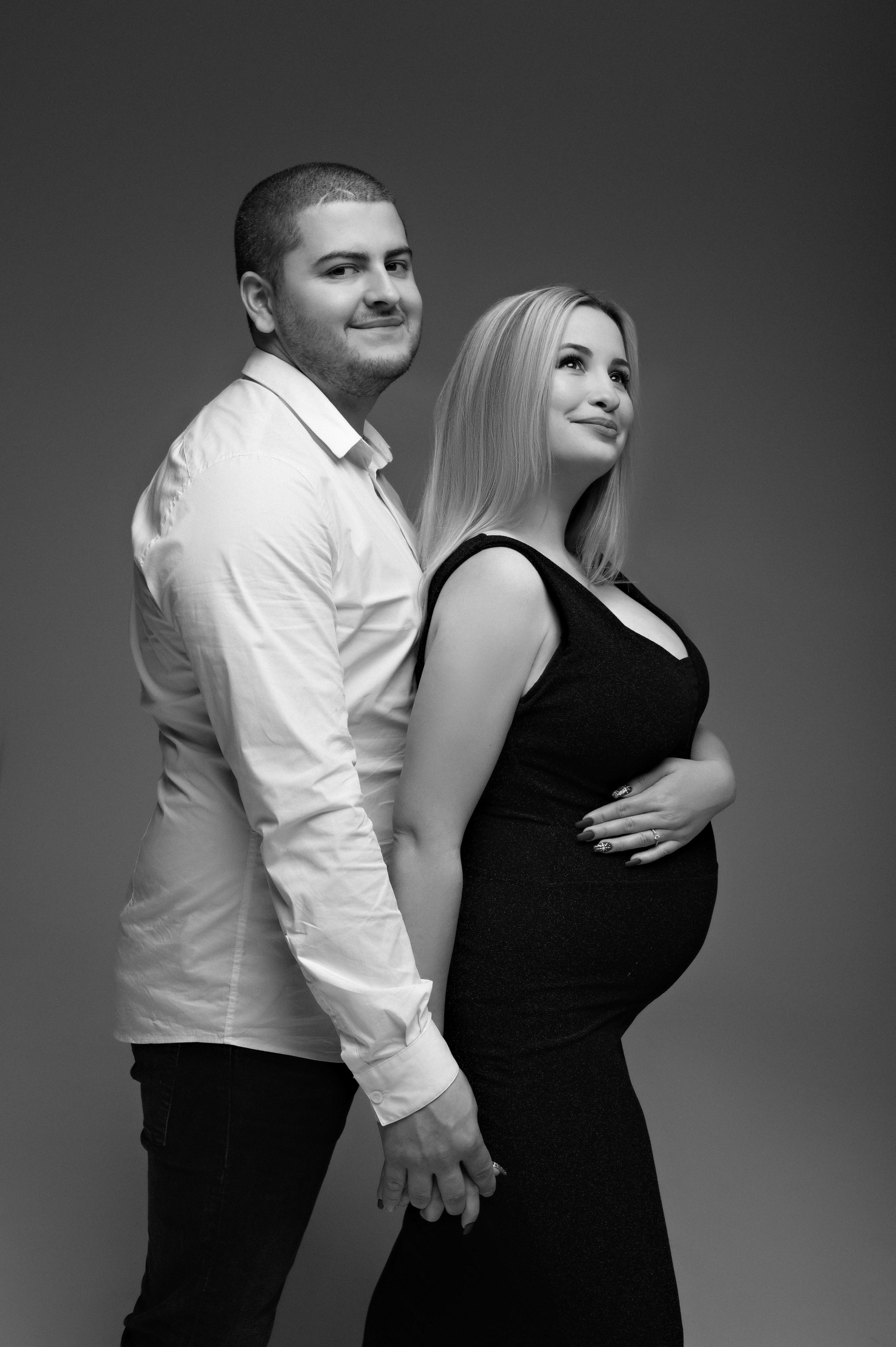 Frederika & Ivan. Krása tehotenstva v objektíve — Maria Milosovic, tehotenská fotografka