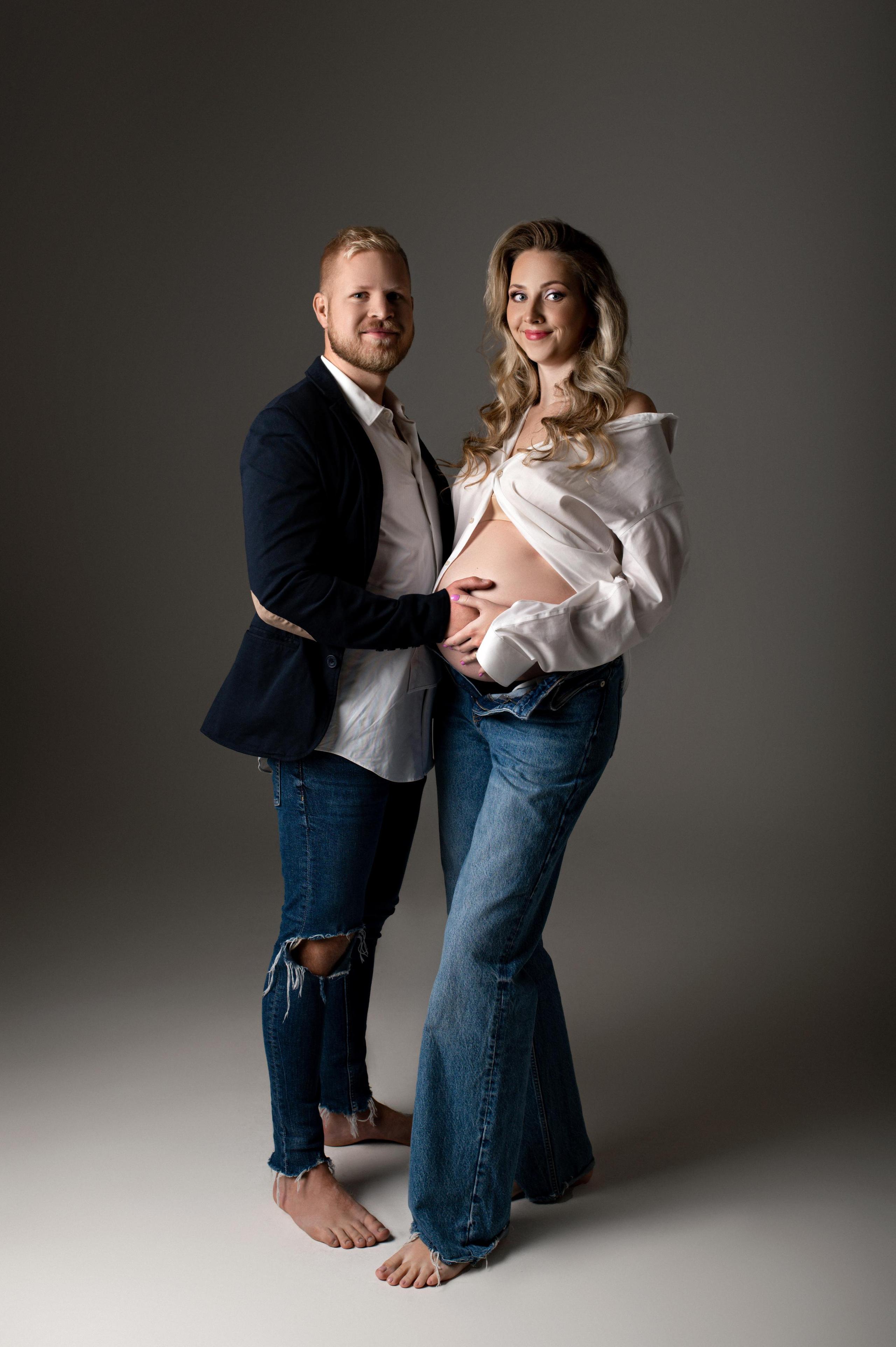 Lucia & Adam. Krása tehotenstva v objektíve — Maria Milosovic, tehotenská fotografka