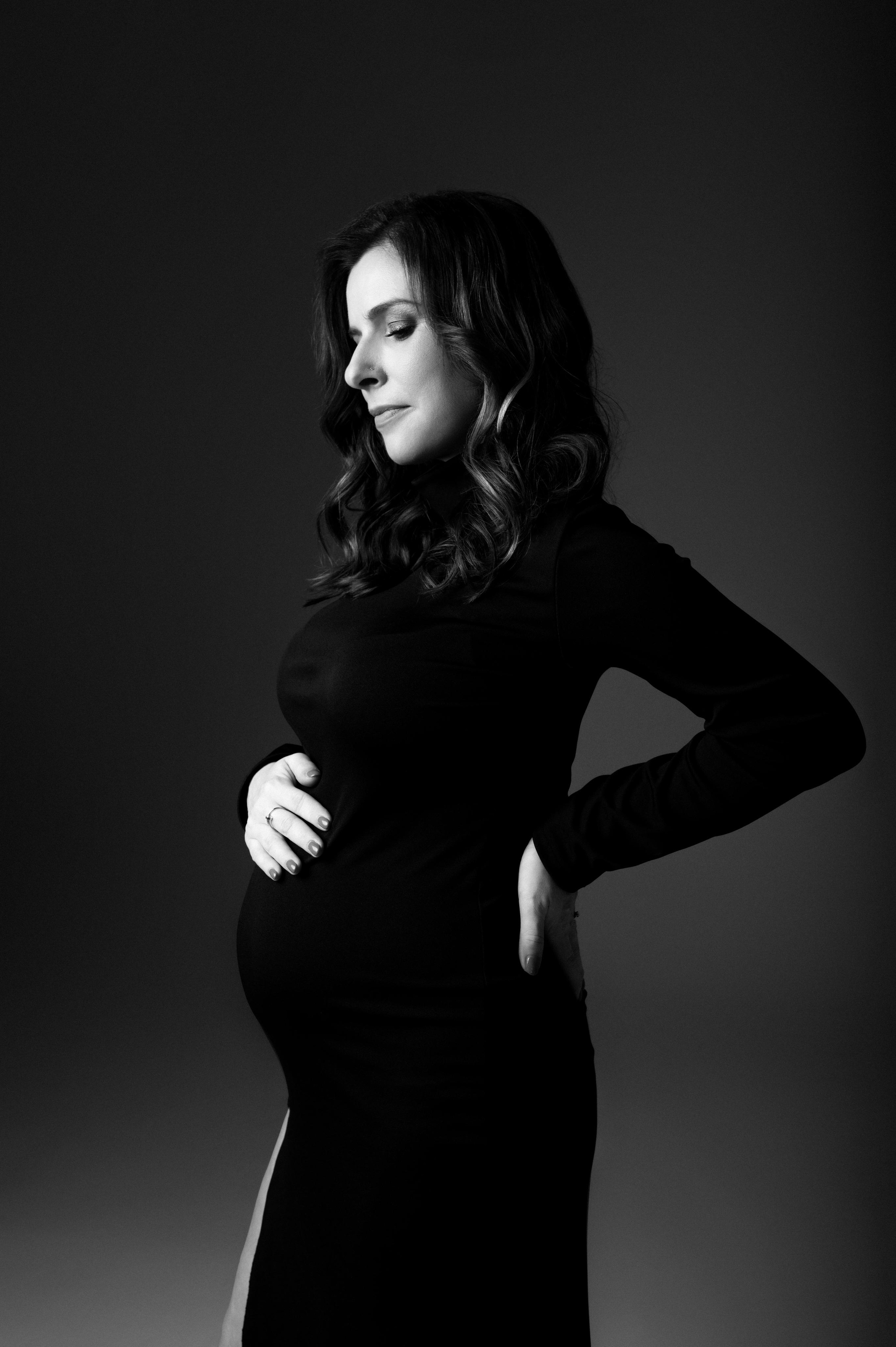 Michaela. Krása tehotenstva v objektíve — Maria Milosovic, tehotenská fotografka