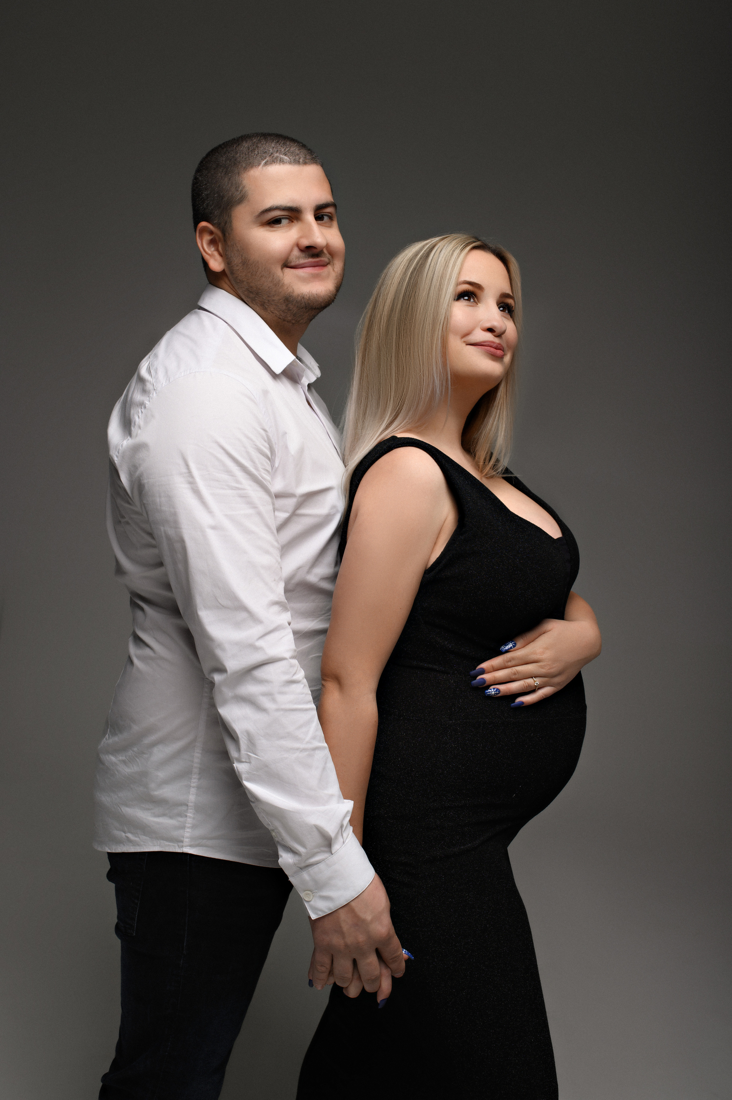 Frederika & Ivan. Krása tehotenstva v objektíve — Maria Milosovic, tehotenská fotografka