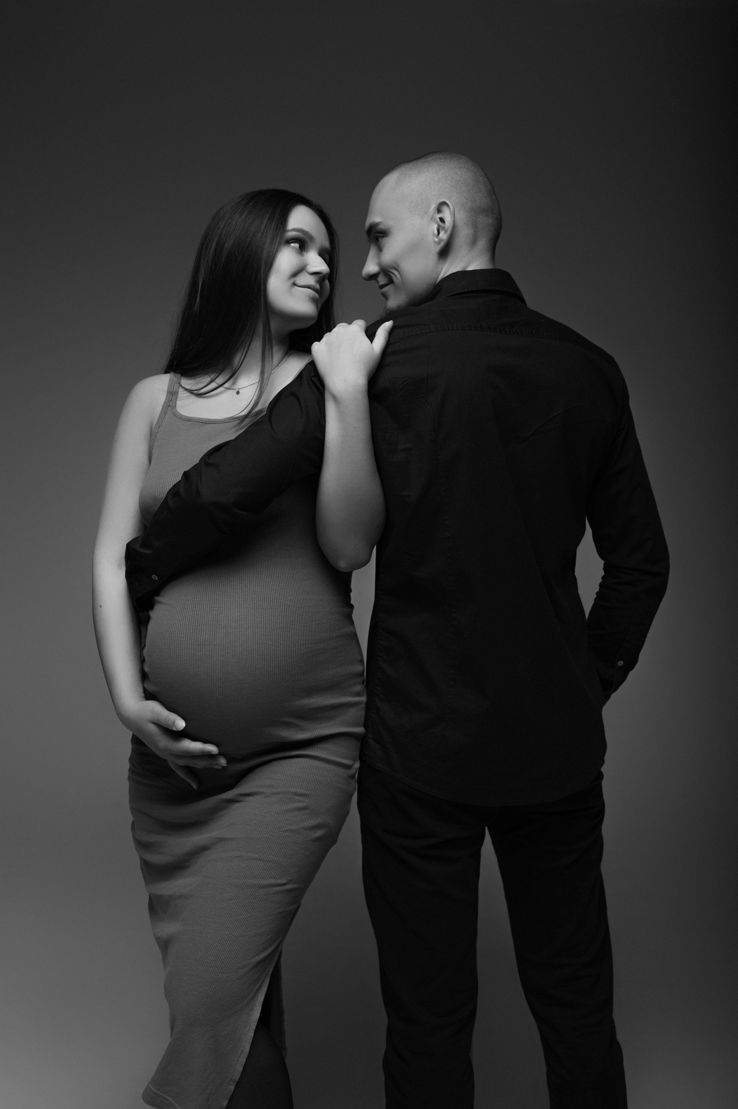 Laura & Viktor. Krása tehotenstva v objektíve — Maria Milosovic, tehotenská fotografka