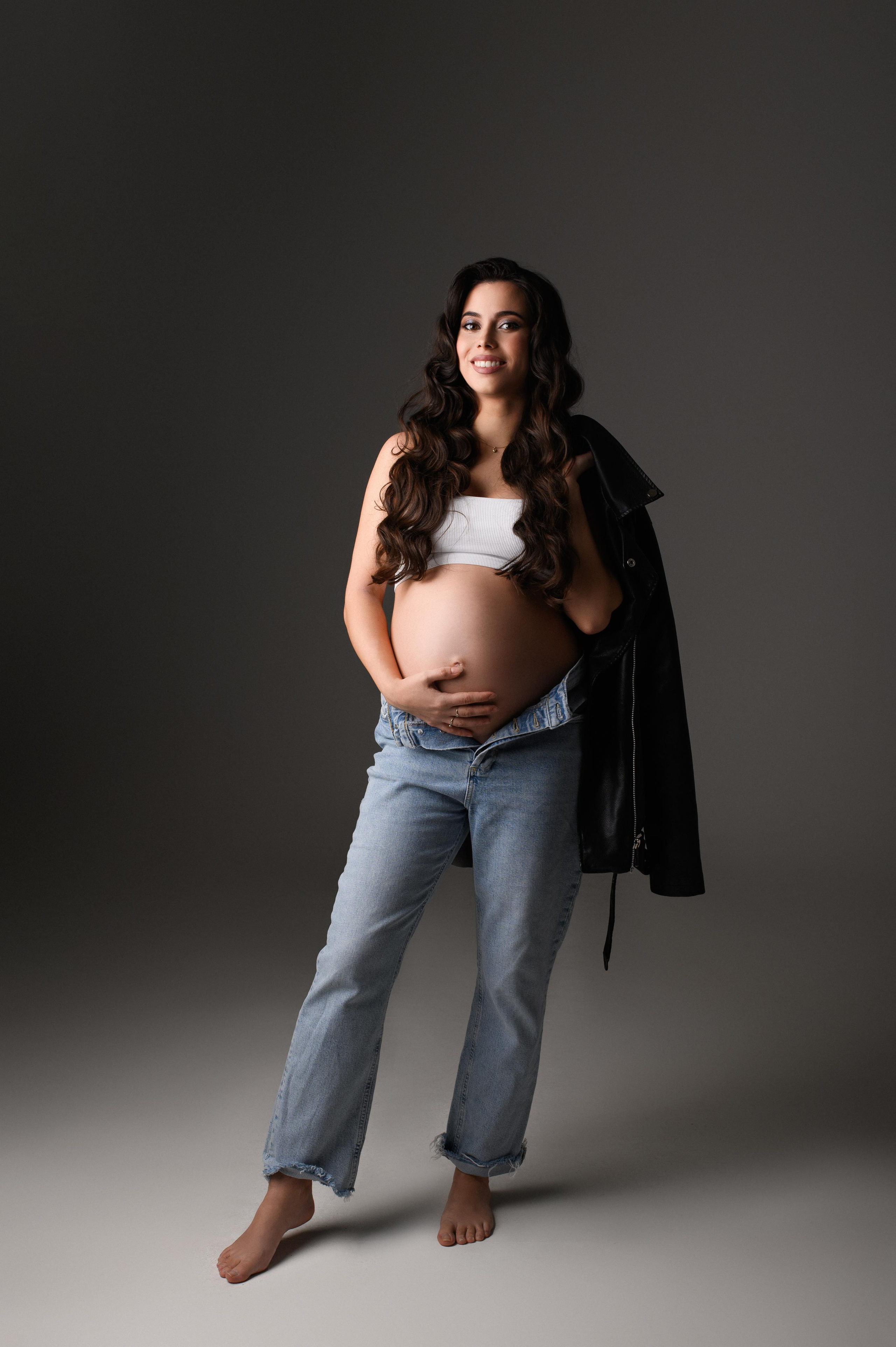 Ivana. Krása tehotenstva v objektíve — Maria Milosovic, tehotenská fotografka