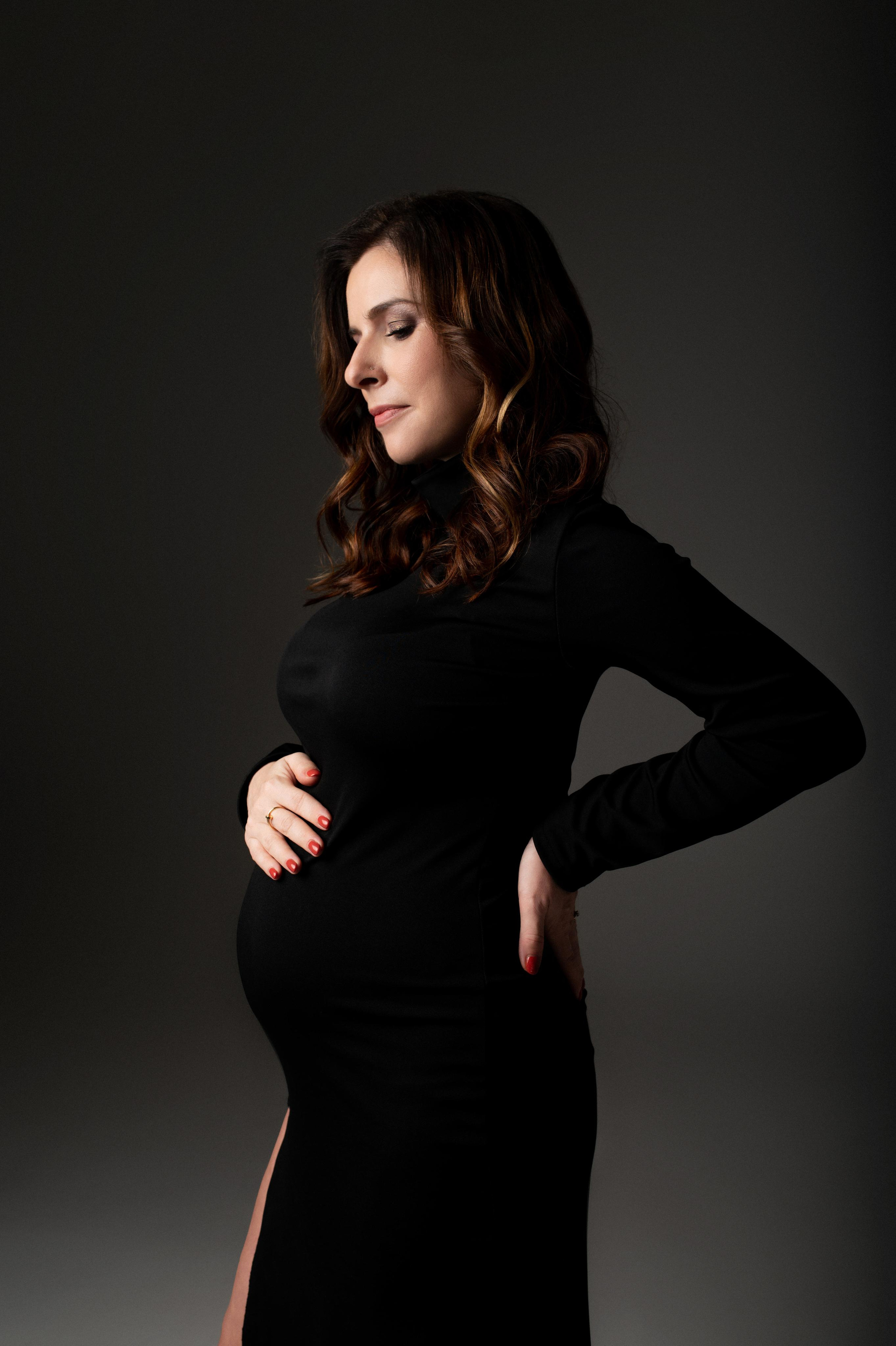 Michaela. Krása tehotenstva v objektíve — Maria Milosovic, tehotenská fotografka