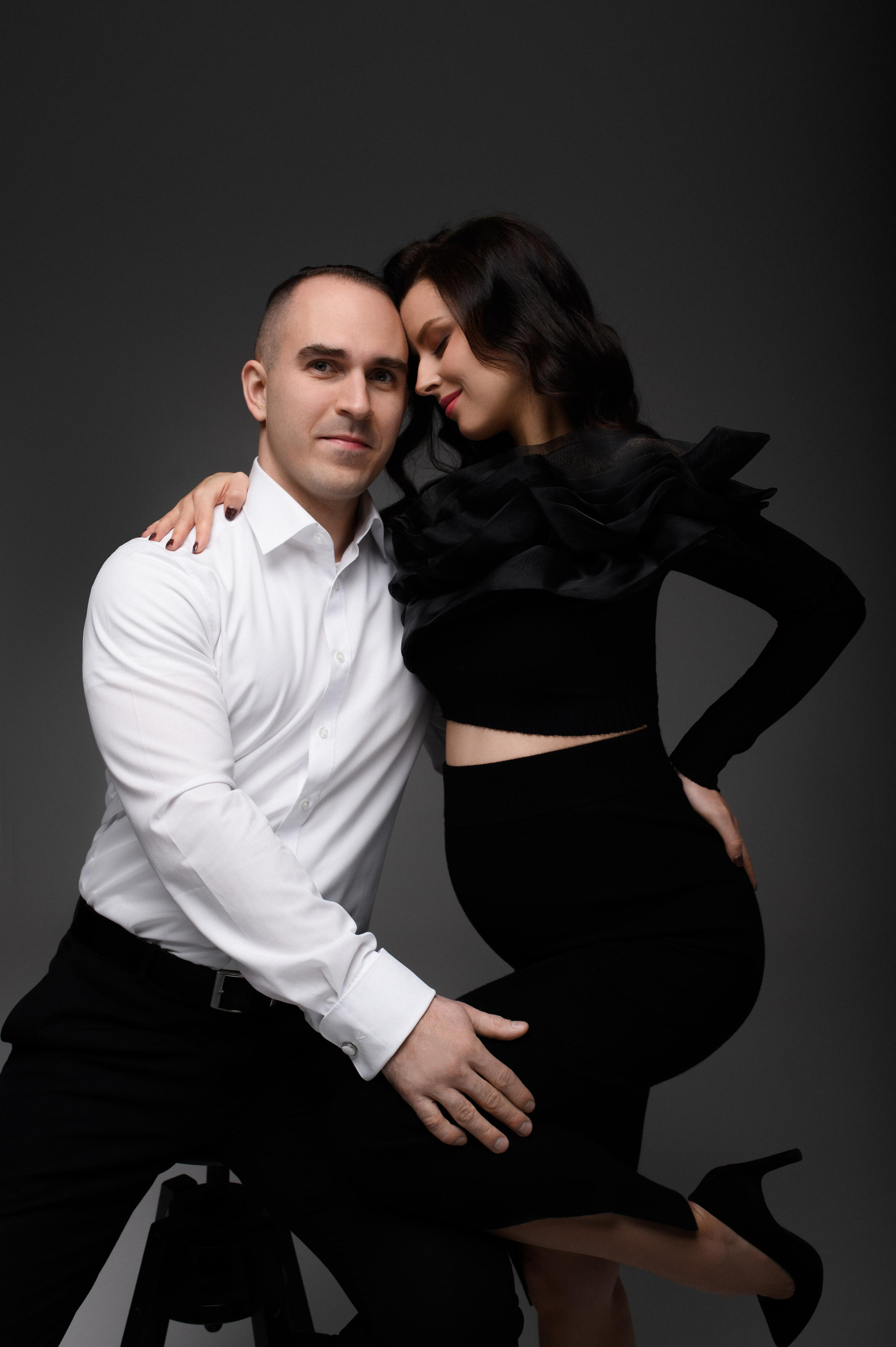 Emilia & Ondrej. Krása tehotenstva v objektíve — Maria Milosovic, tehotenská fotografka