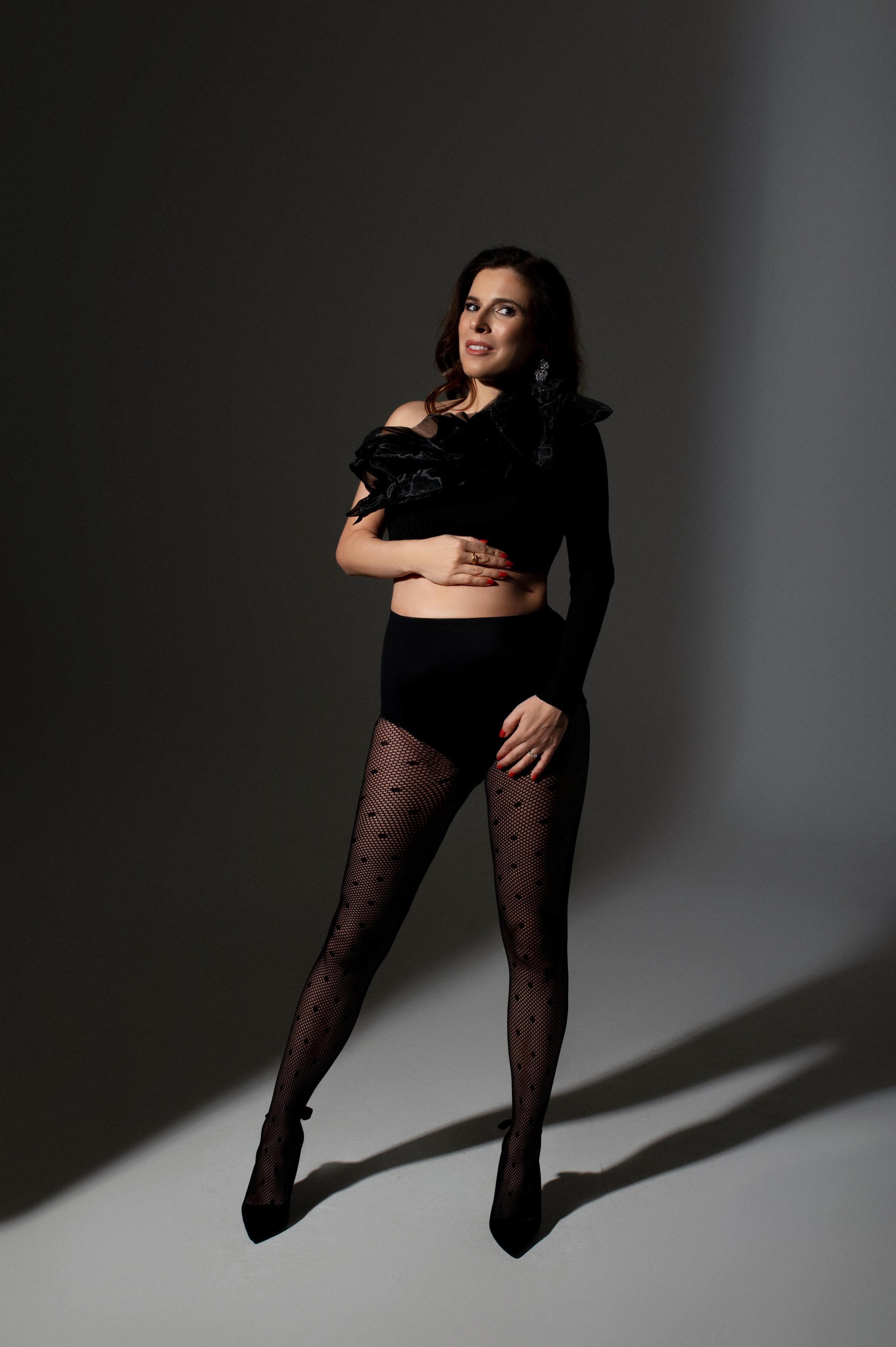 Michaela. Krása tehotenstva v objektíve — Maria Milosovic, tehotenská fotografka