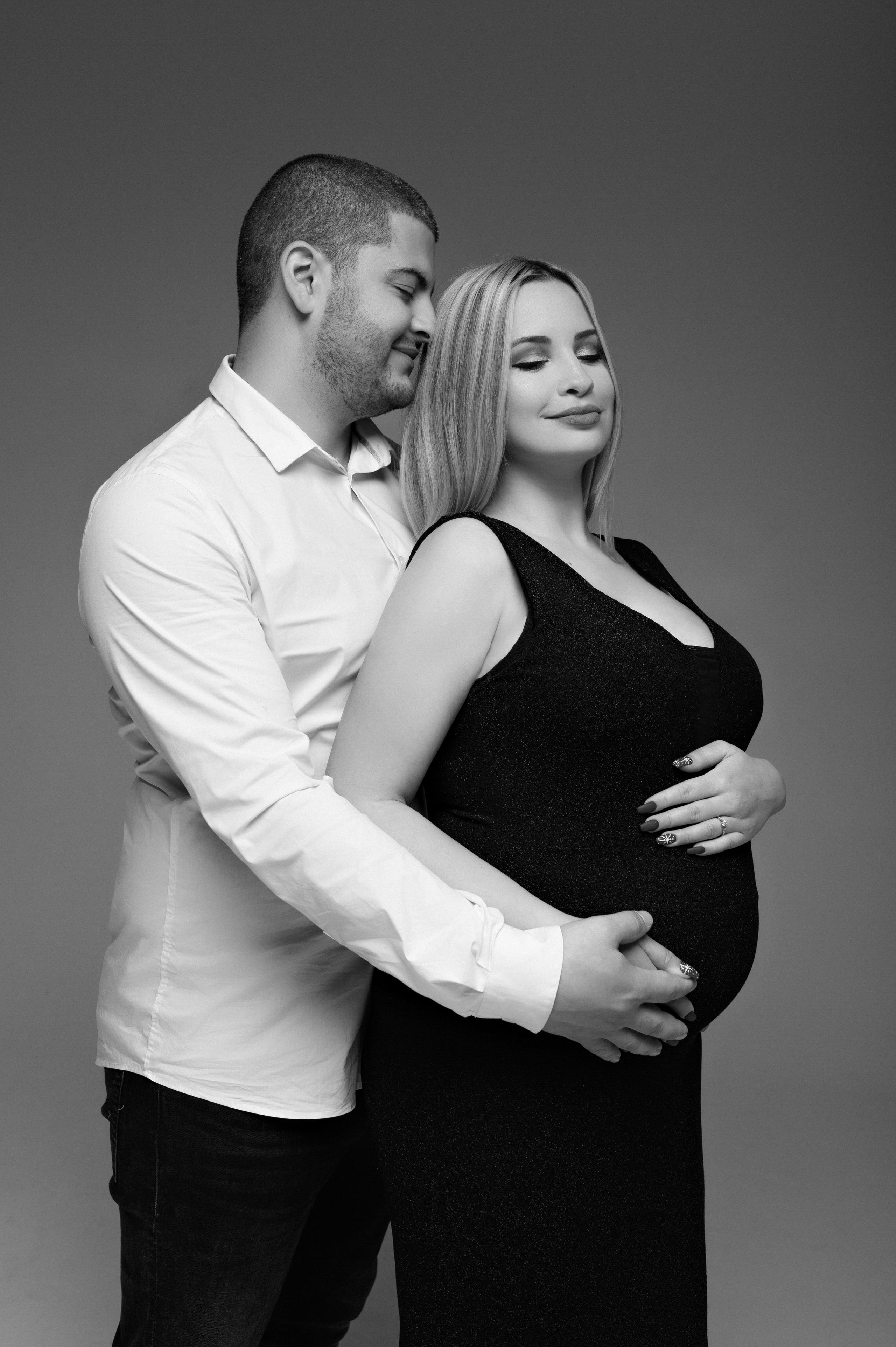 Frederika & Ivan. Krása tehotenstva v objektíve — Maria Milosovic, tehotenská fotografka