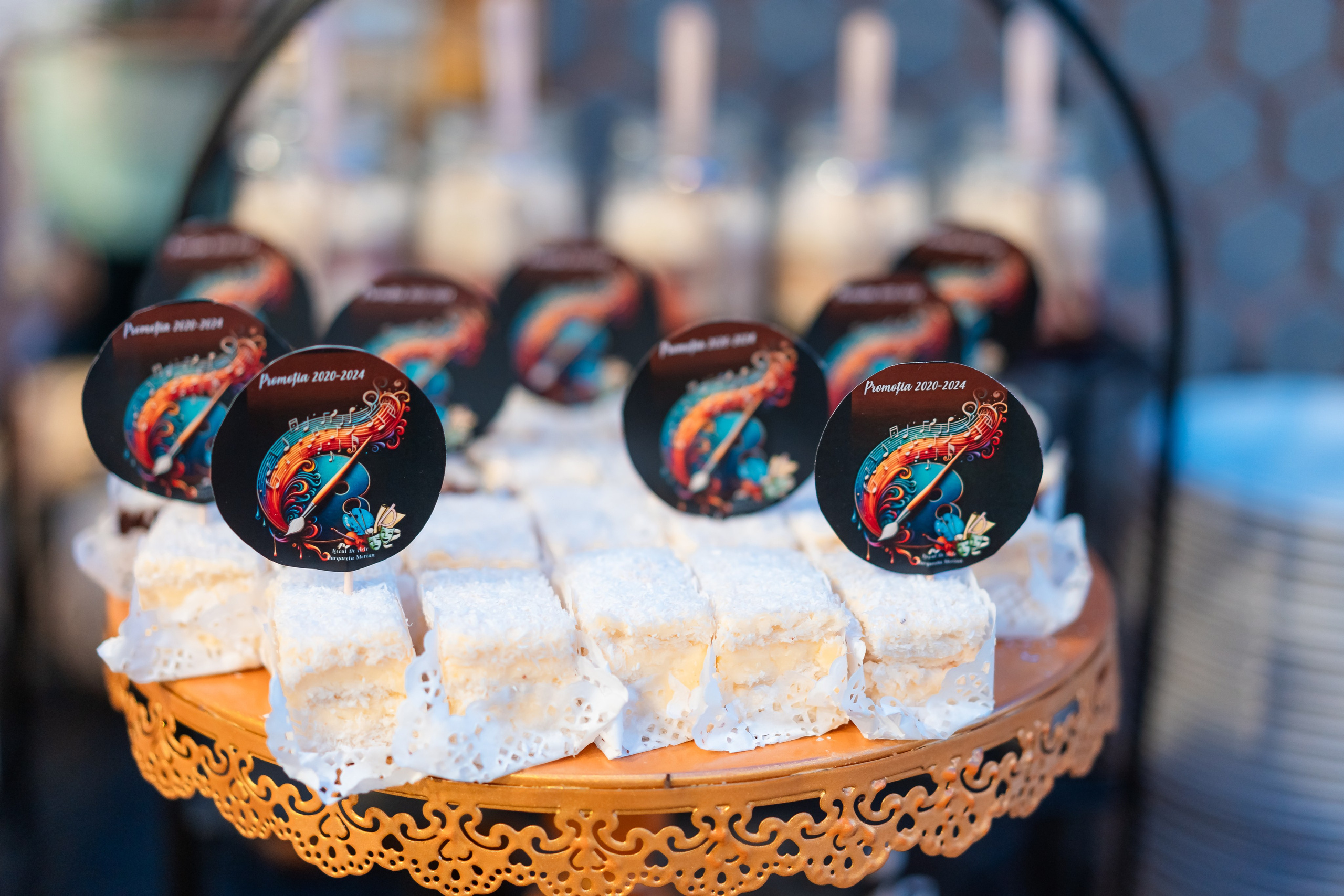 Absolvenți și Baluri