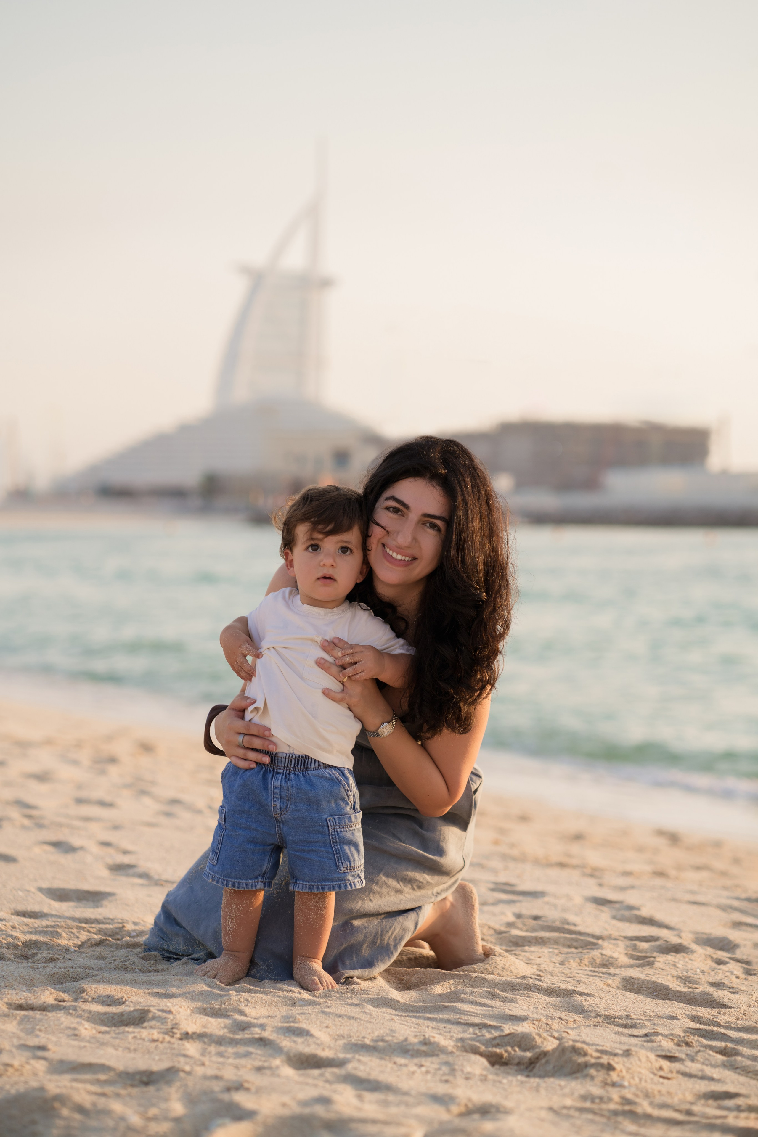 Beach fun family time. Angela Iakovleva — Family Photographer in Dubai