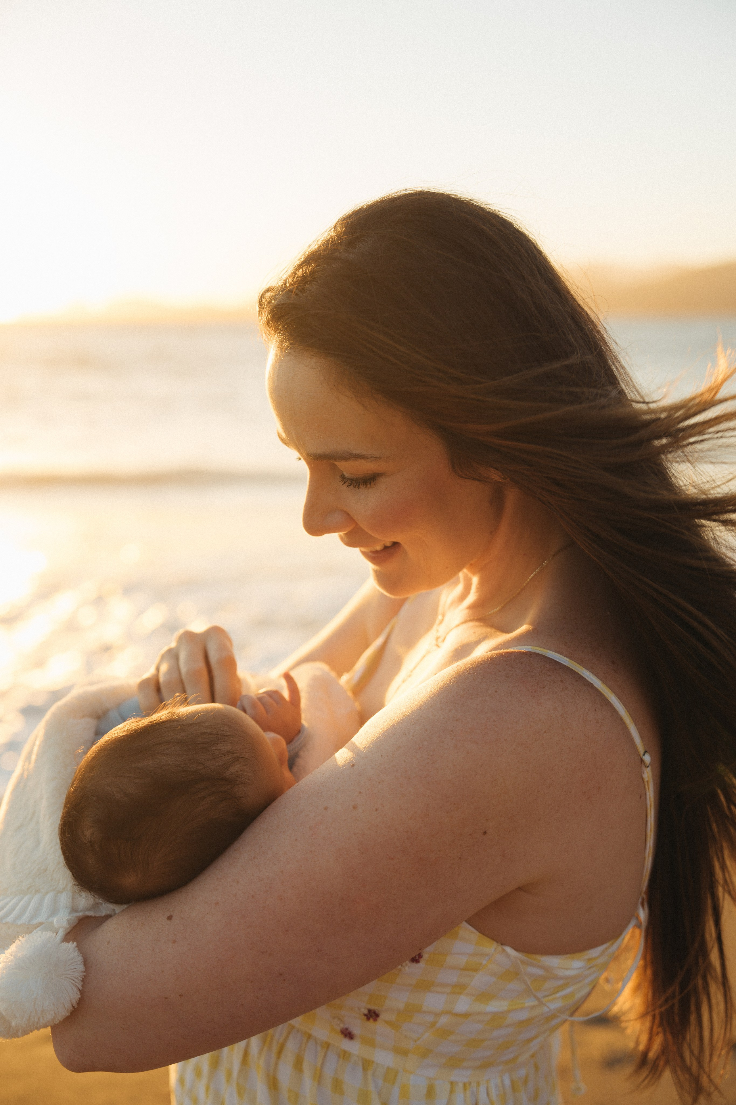Bri’s growing family at Baker Beach. Soulo Photography | San Francisco Bay Area Based Photographer
