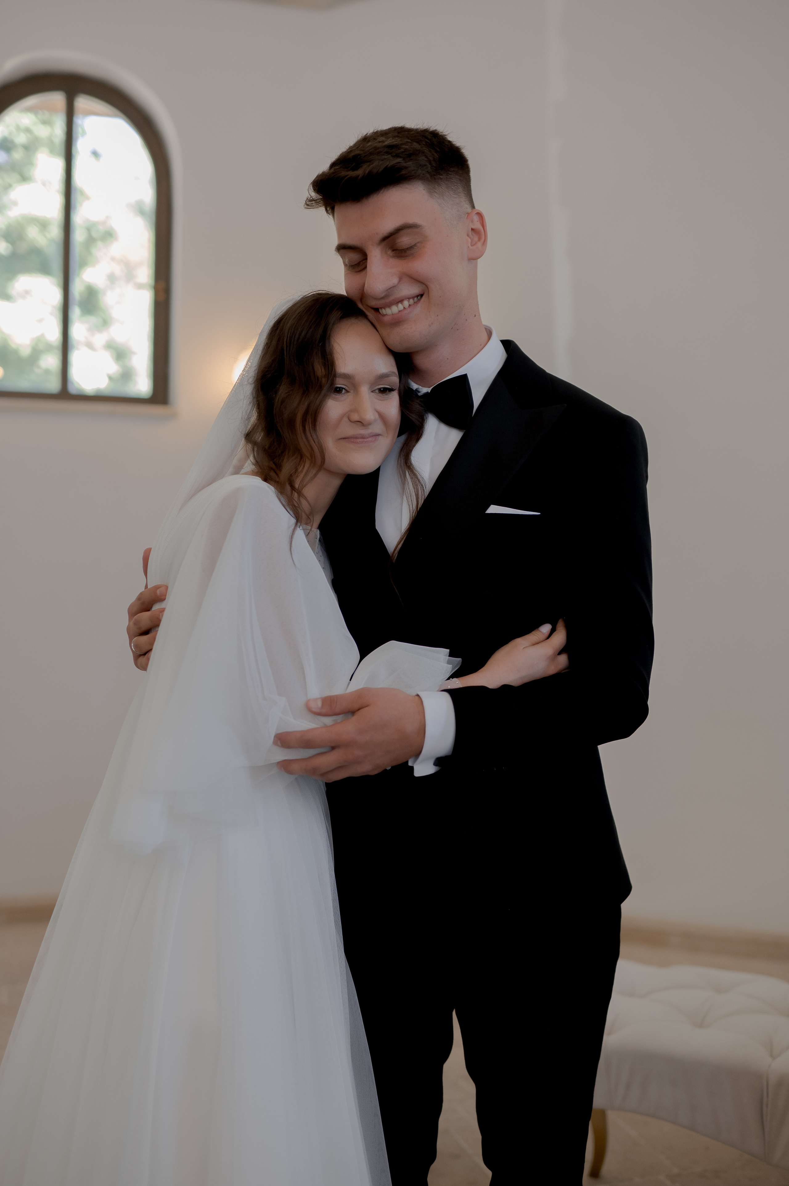 Cluj Wedding at Sungarden Resort. Fairytale wedding in Romania. Wedding photographer and videographer based in Timisoara, Romania