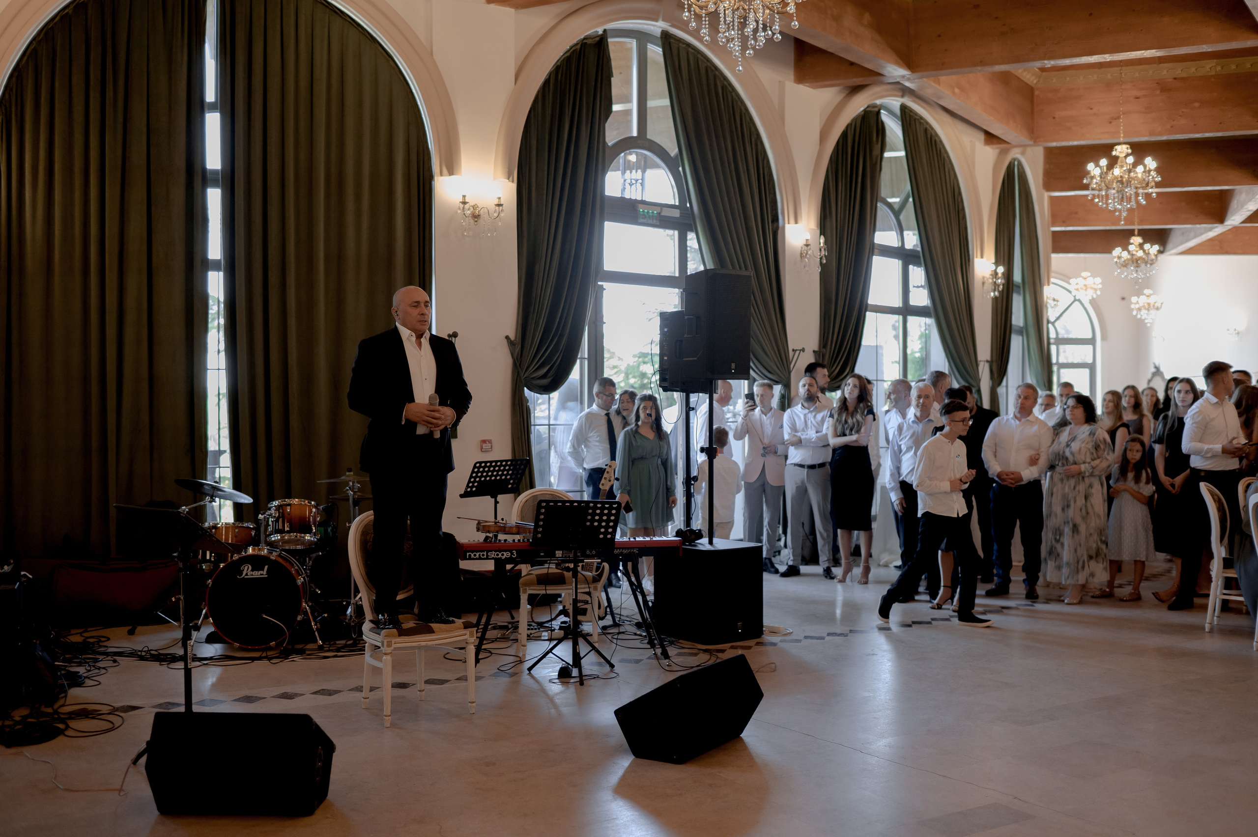 Cluj Wedding at Sungarden Resort. Fairytale wedding in Romania. Wedding photographer and videographer based in Timisoara, Romania