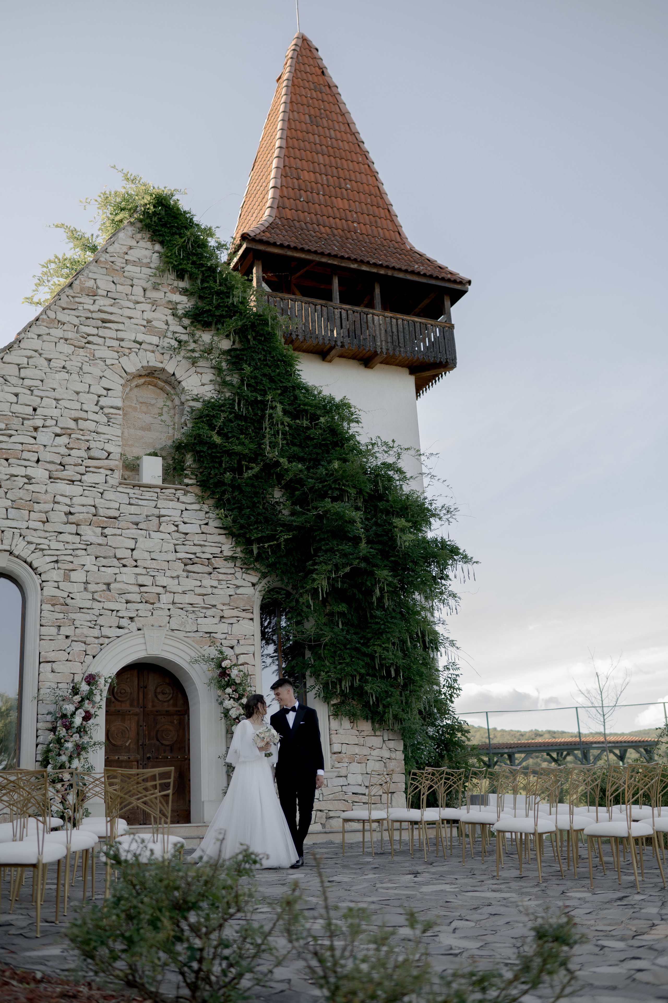 Cluj Wedding at Sungarden Resort. Fairytale wedding in Romania. Wedding photographer and videographer based in Timisoara, Romania