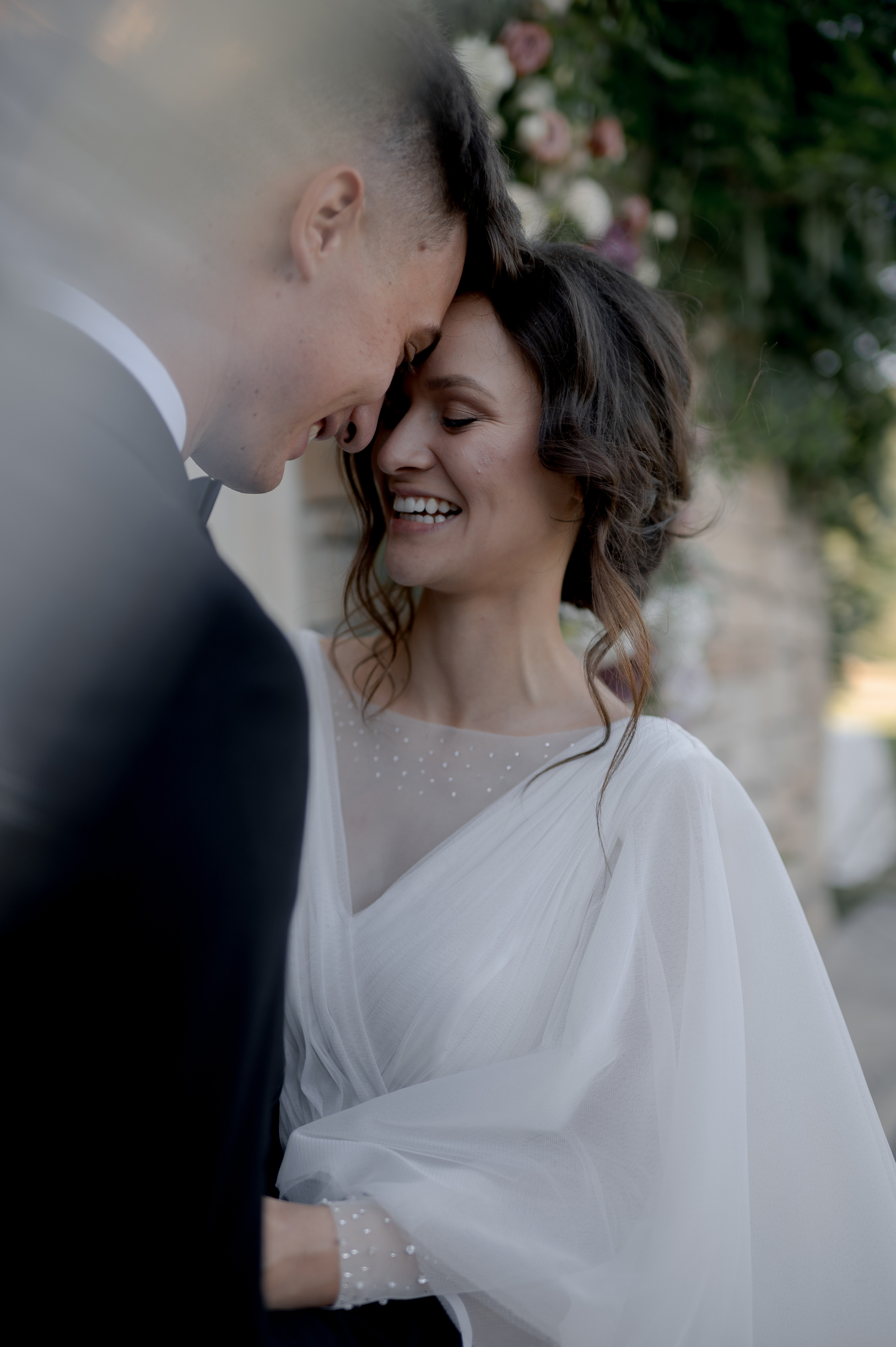 Cluj Wedding at Sungarden Resort. Fairytale wedding in Romania. Wedding photographer and videographer based in Timisoara, Romania