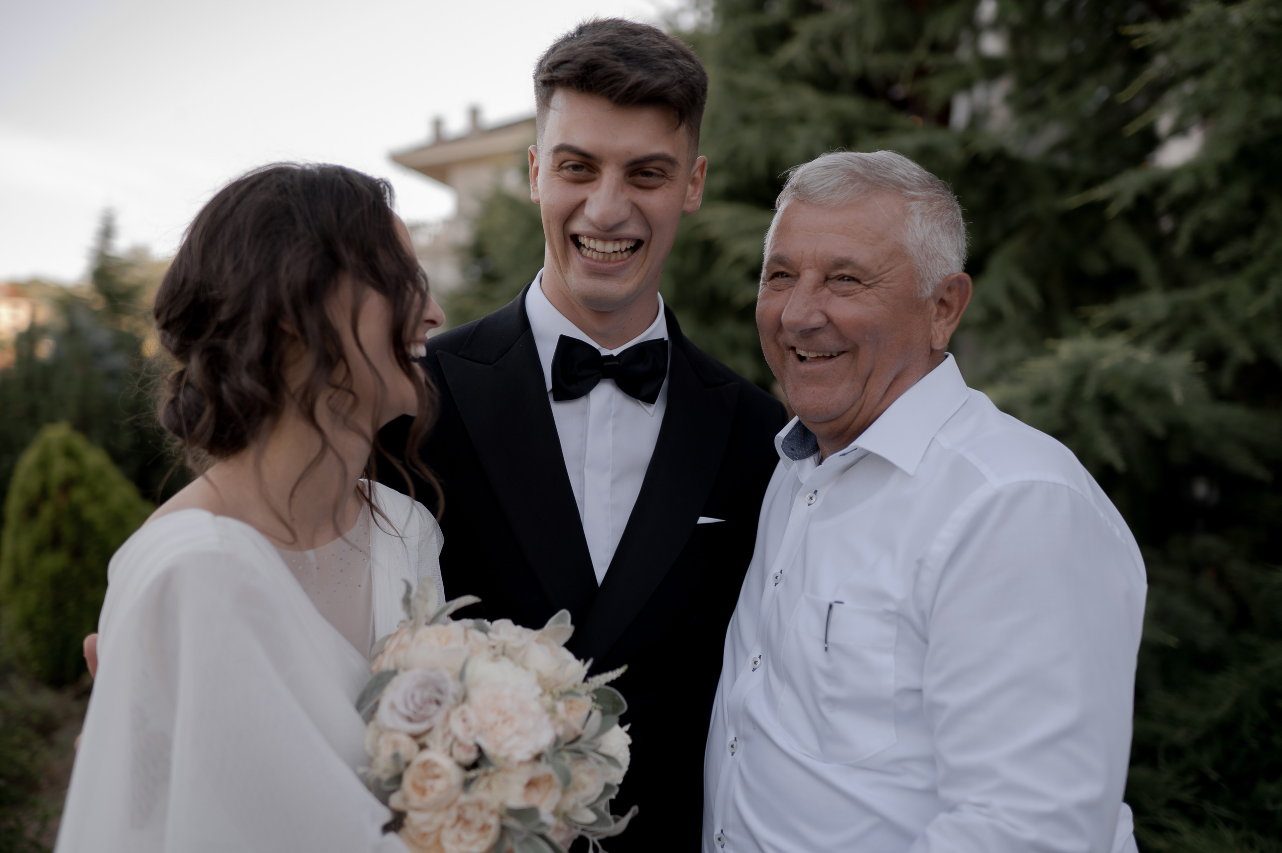 Cluj Wedding at Sungarden Resort. Fairytale wedding in Romania. Wedding photographer and videographer based in Timisoara, Romania