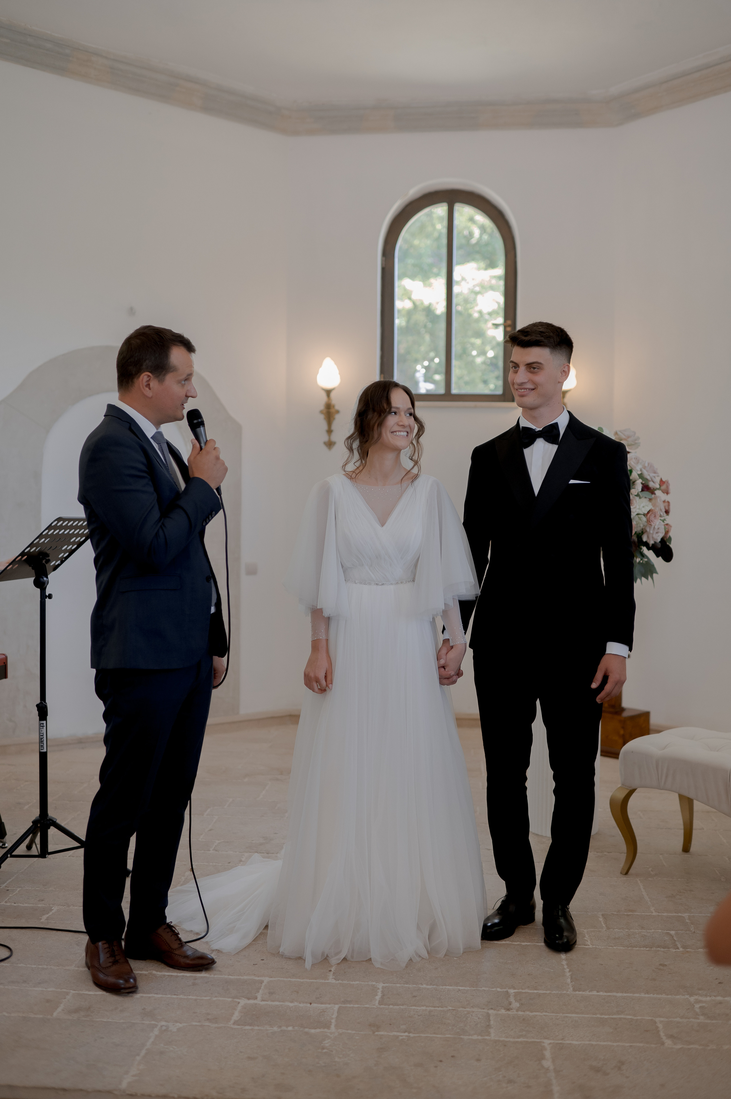 Cluj Wedding at Sungarden Resort. Fairytale wedding in Romania. Wedding photographer and videographer based in Timisoara, Romania