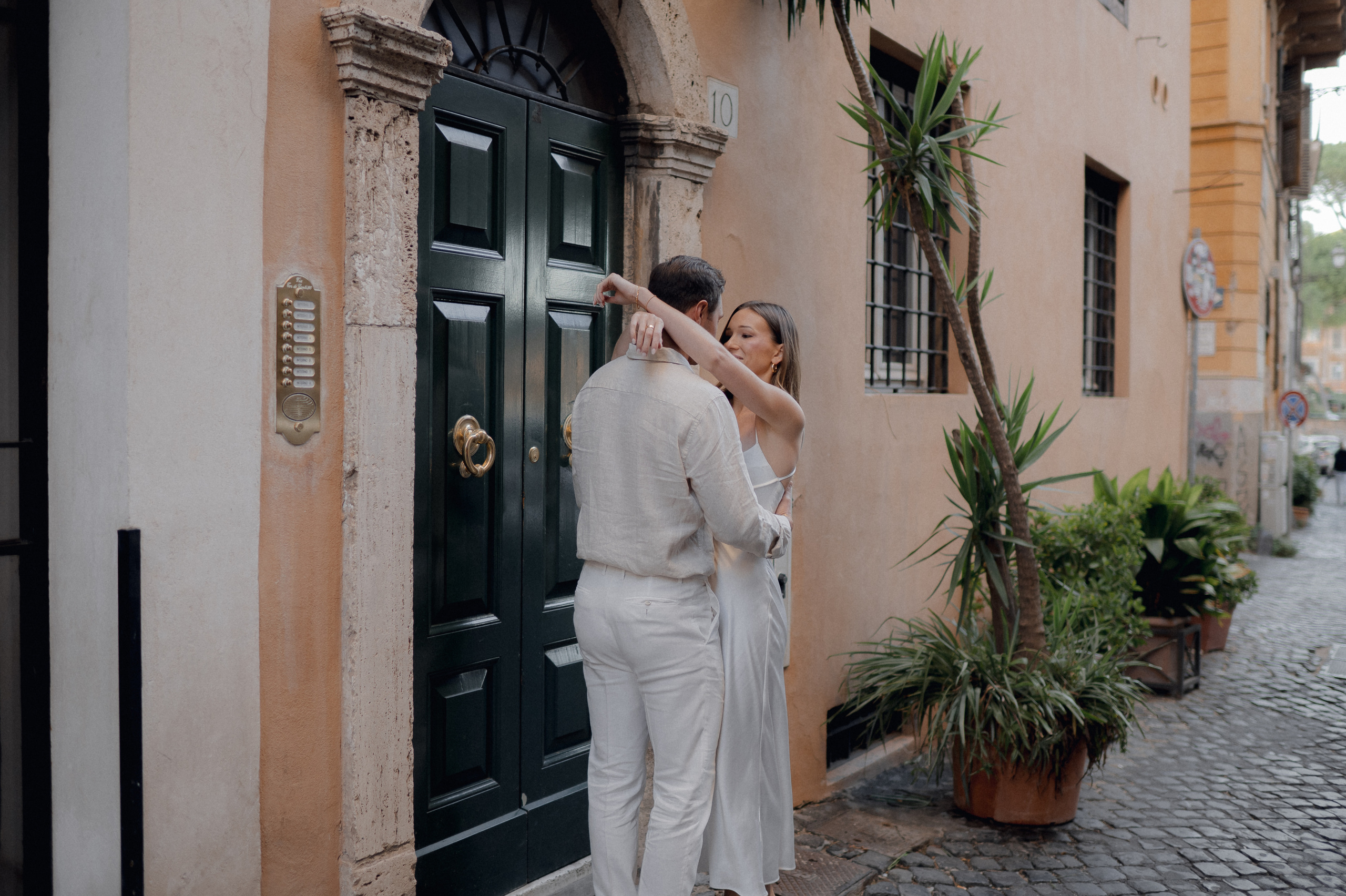 A cinematic love story in Rome. Wedding photographer and videographer based in Timisoara, Romania