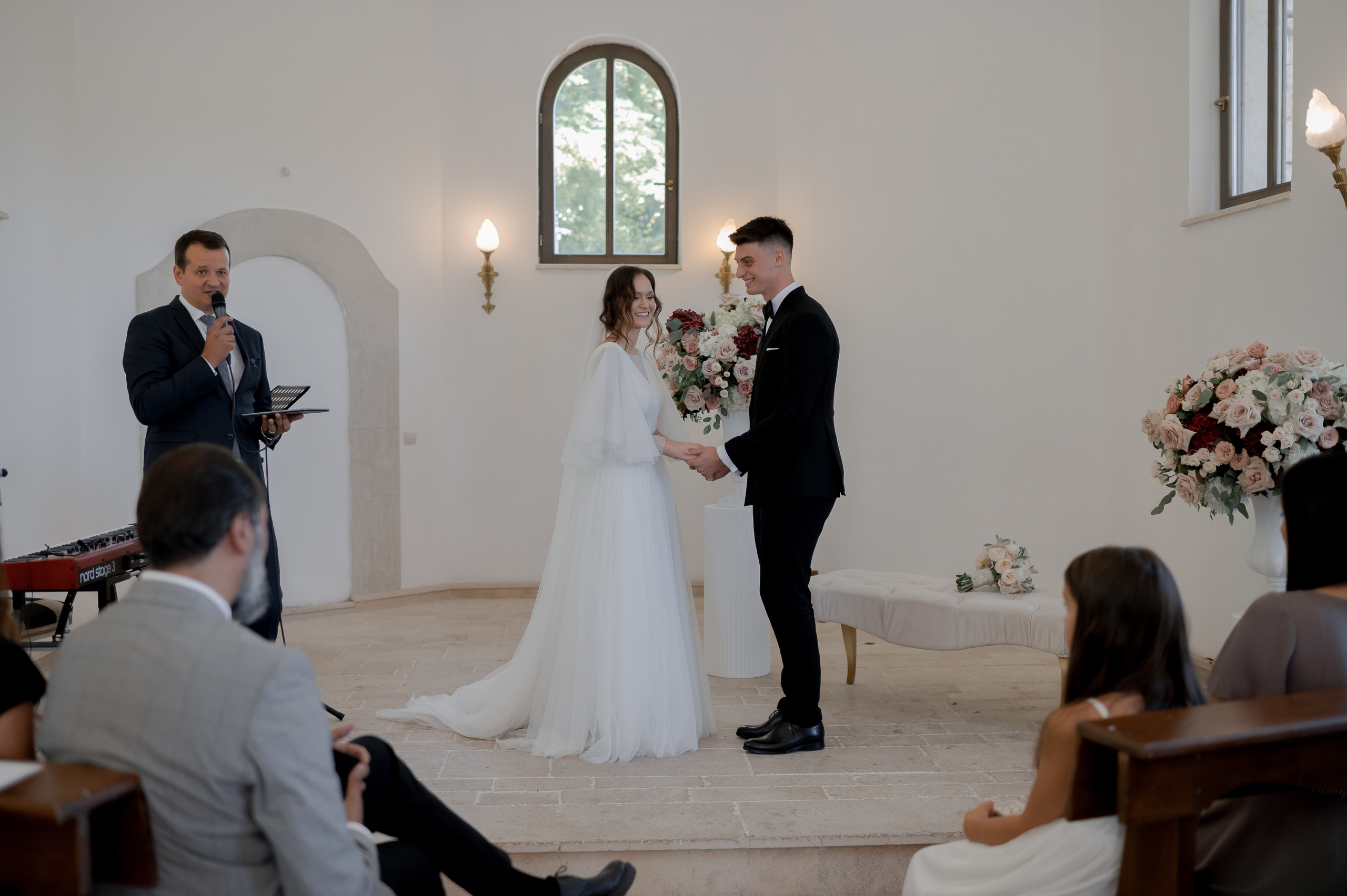 Cluj Wedding at Sungarden Resort. Fairytale wedding in Romania. Wedding photographer and videographer based in Timisoara, Romania