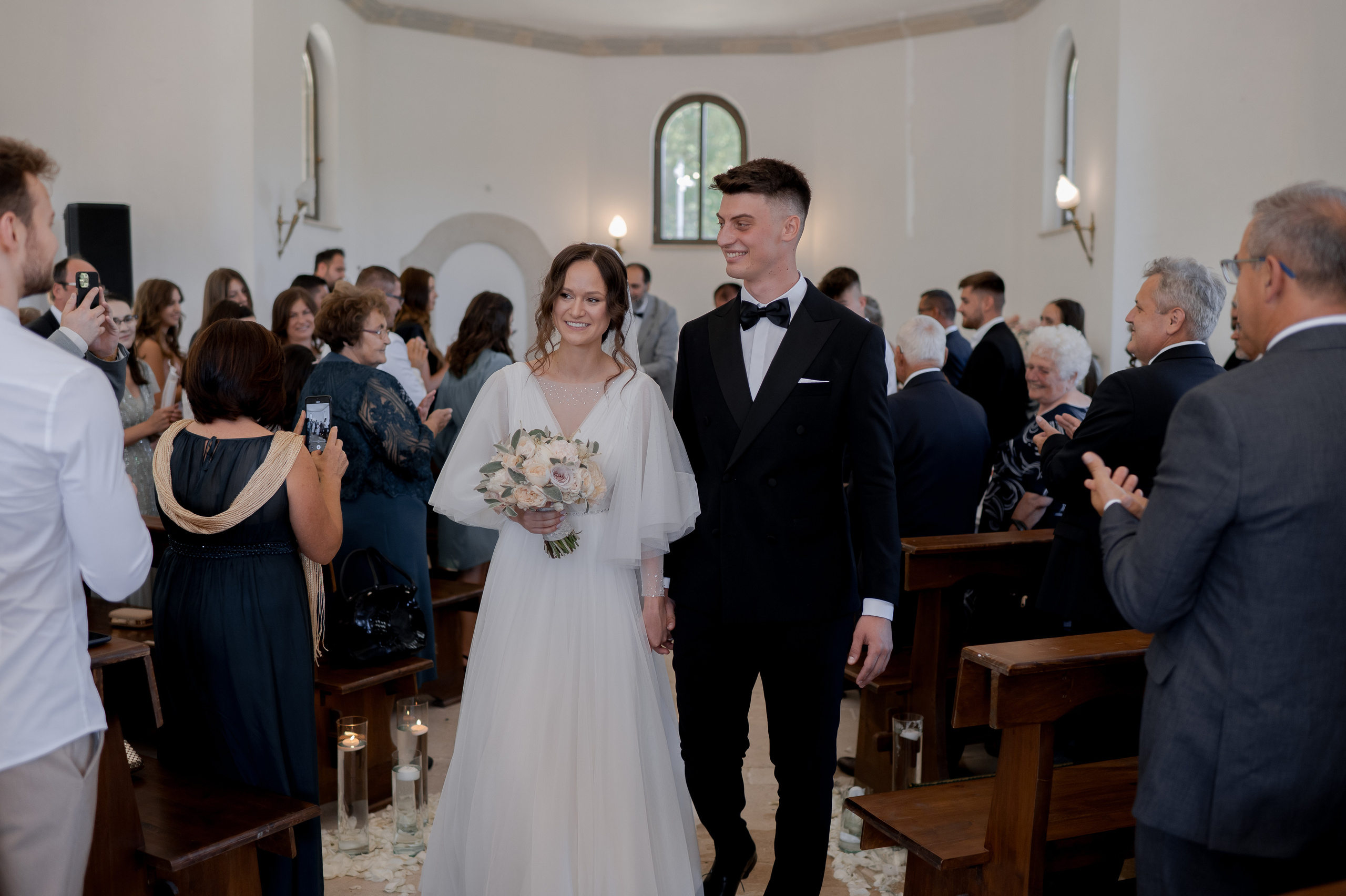 Cluj Wedding at Sungarden Resort. Fairytale wedding in Romania. Wedding photographer and videographer based in Timisoara, Romania