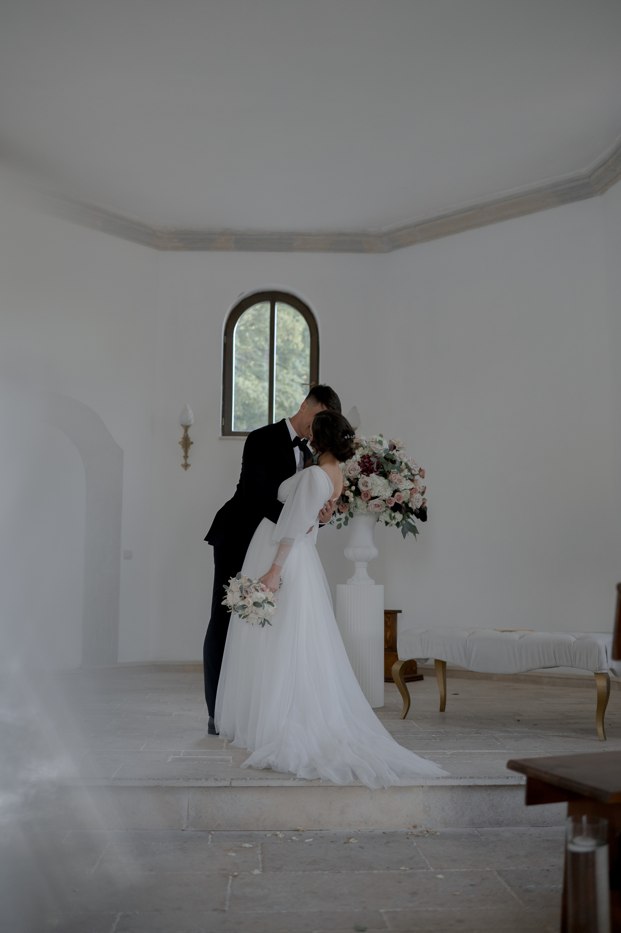Cluj Wedding at Sungarden Resort. Fairytale wedding in Romania. Wedding photographer and videographer based in Timisoara, Romania
