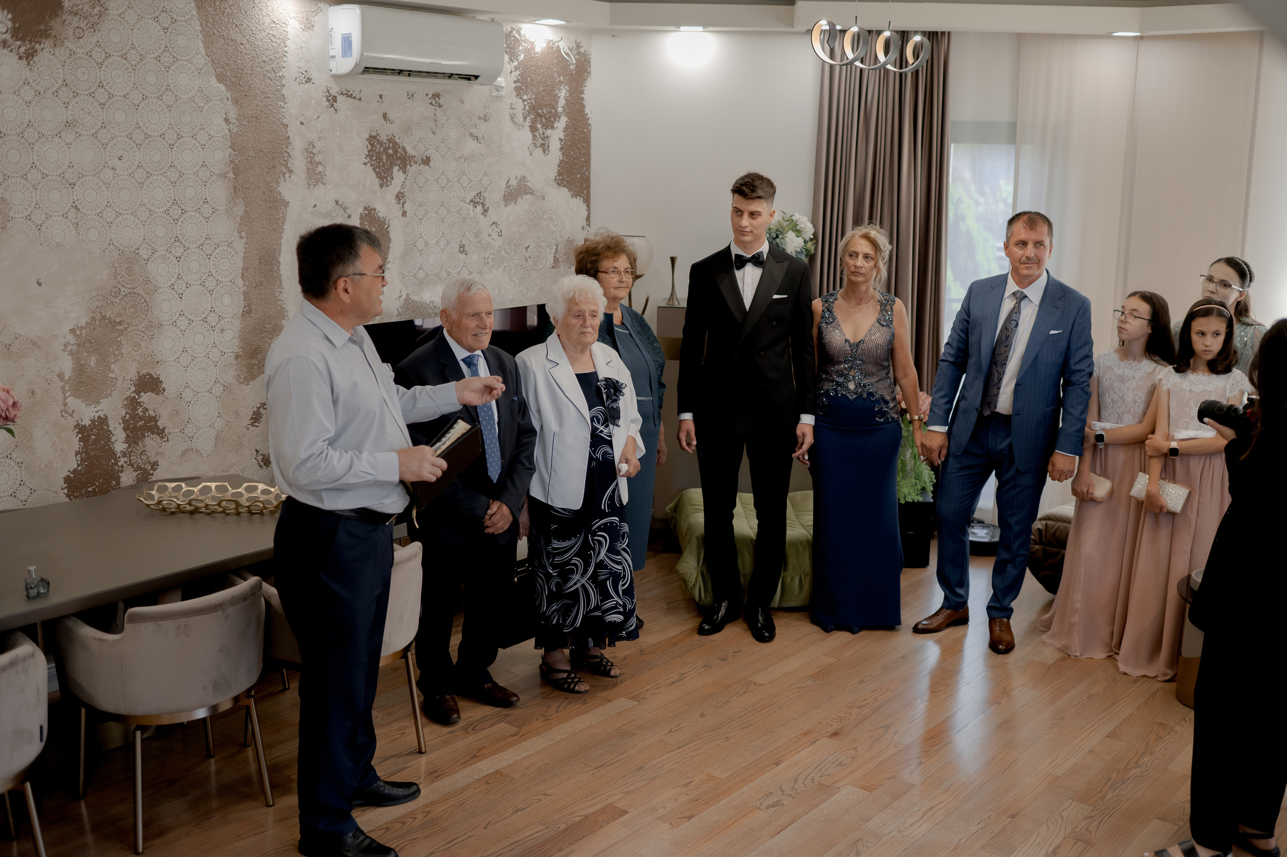 Cluj Wedding at Sungarden Resort. Fairytale wedding in Romania. Wedding photographer and videographer based in Timisoara, Romania