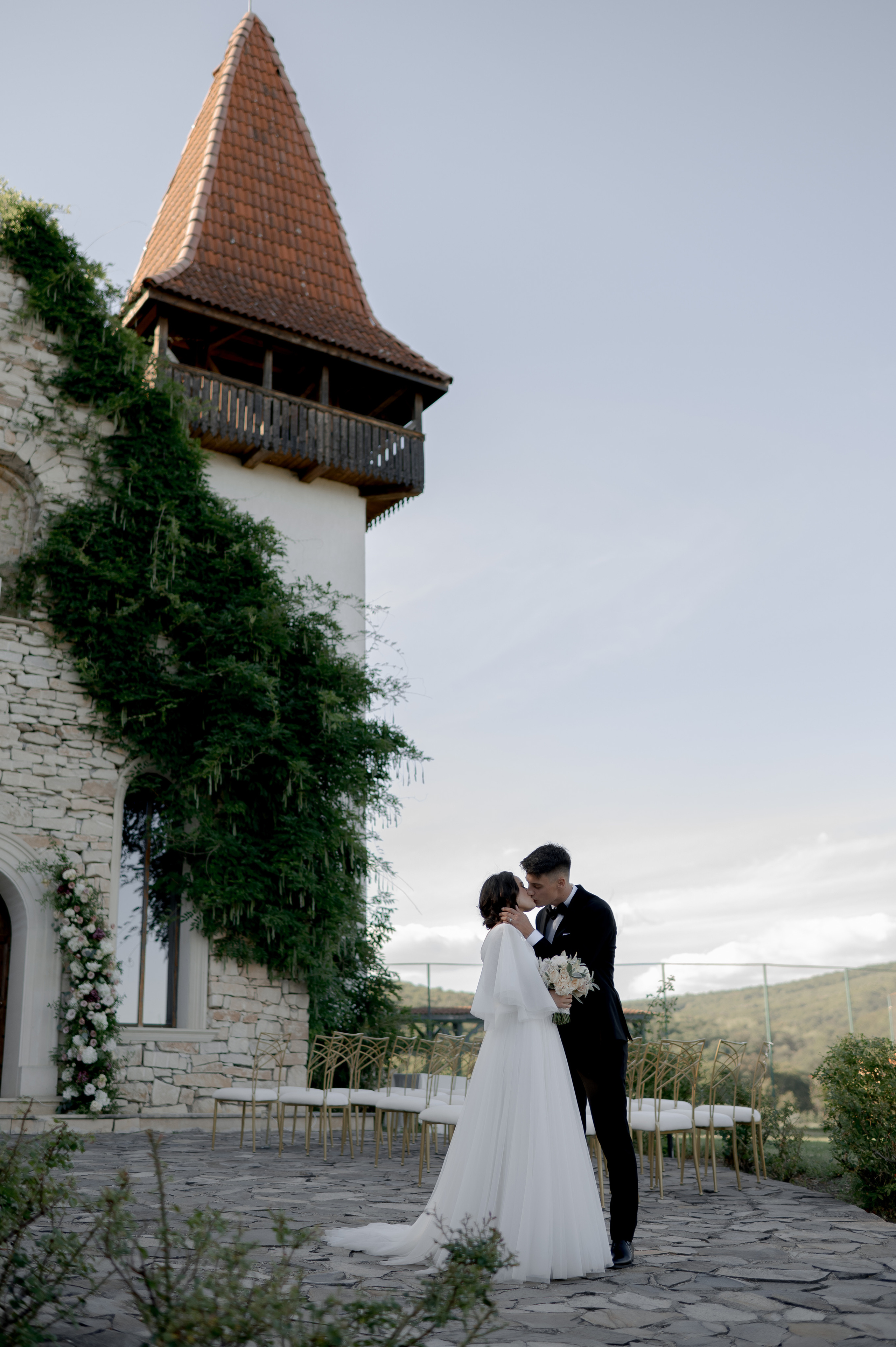 Cluj Wedding at Sungarden Resort. Fairytale wedding in Romania. Wedding photographer and videographer based in Timisoara, Romania
