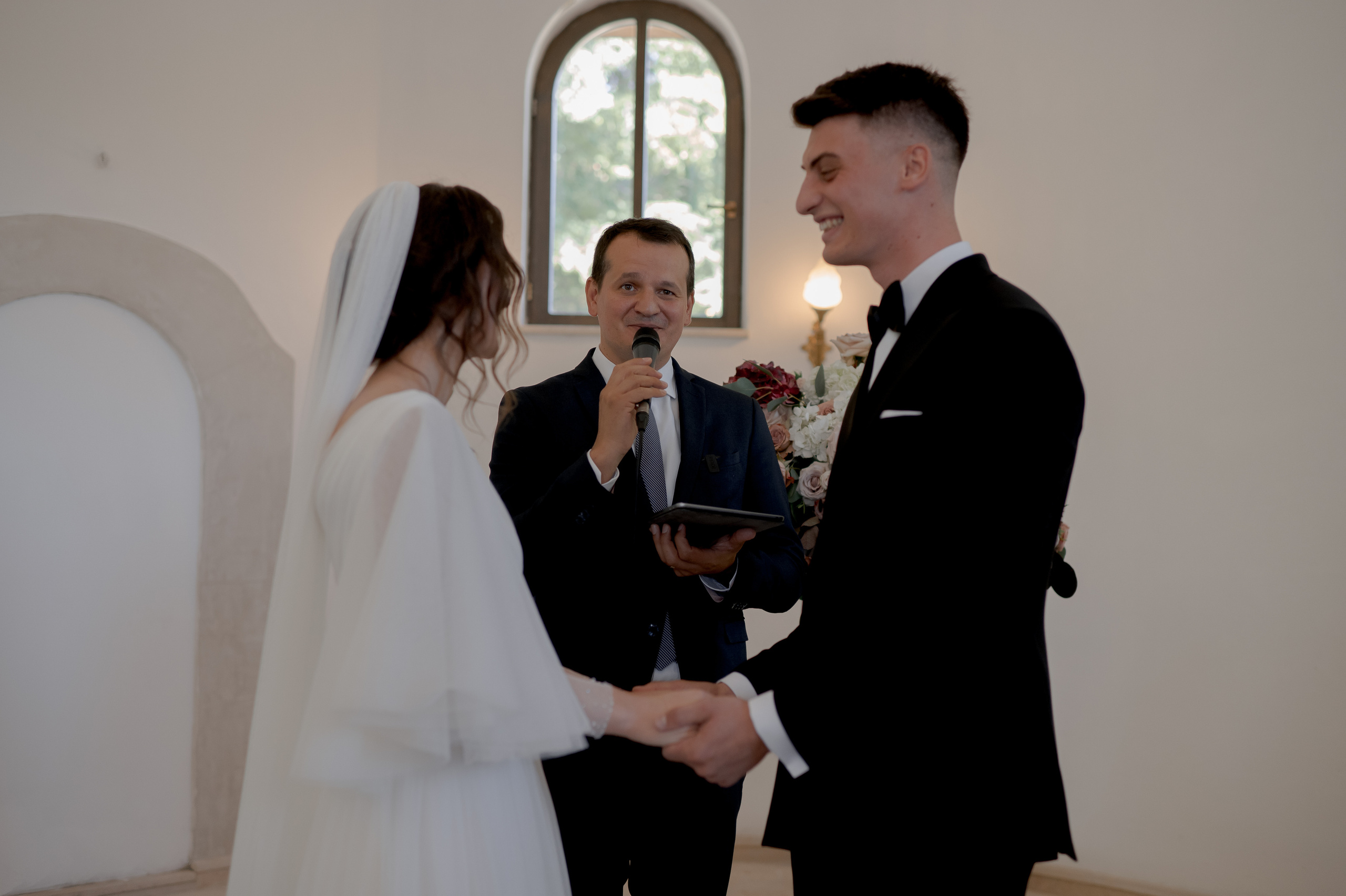 Cluj Wedding at Sungarden Resort. Fairytale wedding in Romania. Wedding photographer and videographer based in Timisoara, Romania