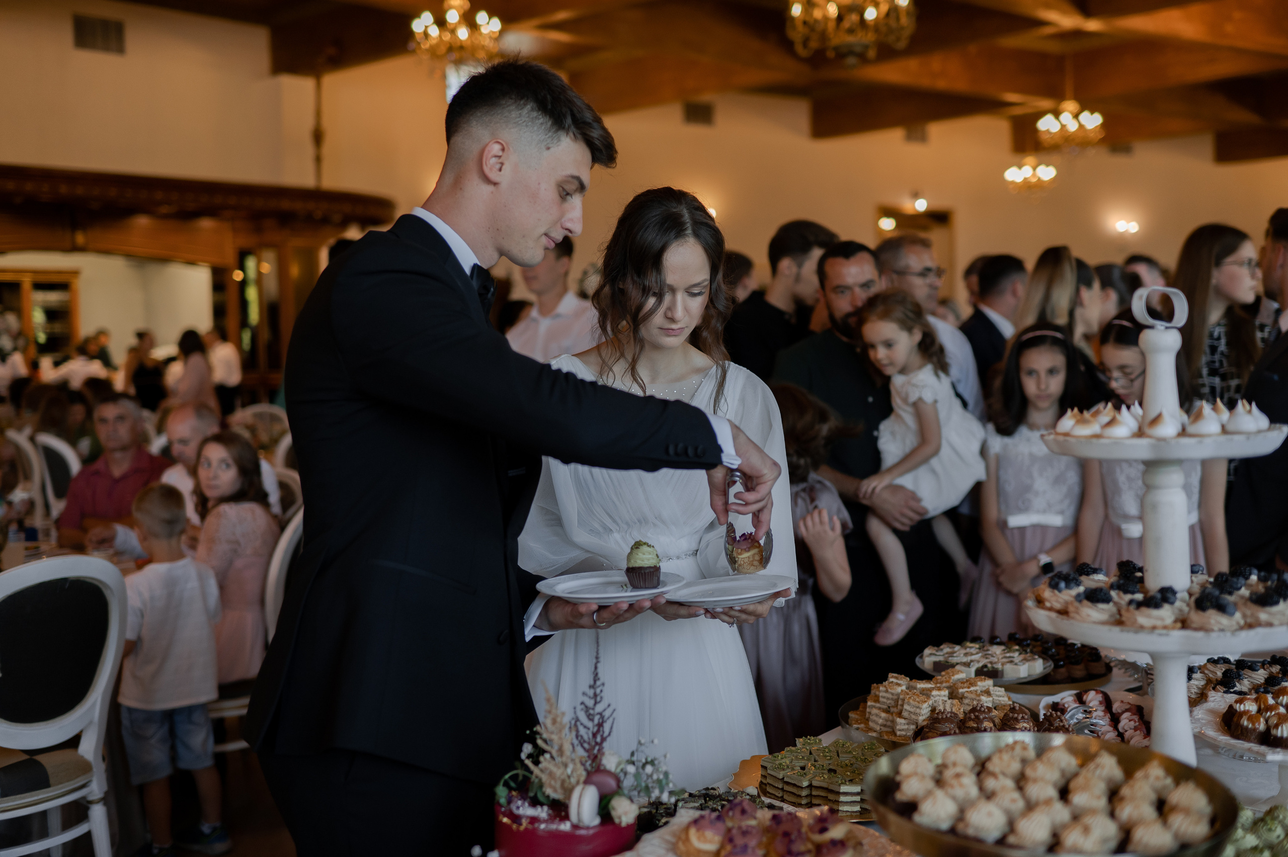 Cluj Wedding at Sungarden Resort. Fairytale wedding in Romania. Wedding photographer and videographer based in Timisoara, Romania