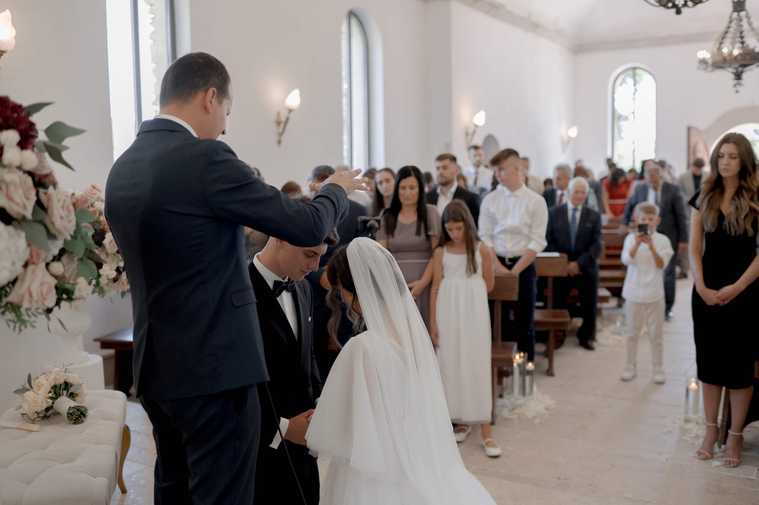 Cluj Wedding at Sungarden Resort. Fairytale wedding in Romania. Wedding photographer and videographer based in Timisoara, Romania
