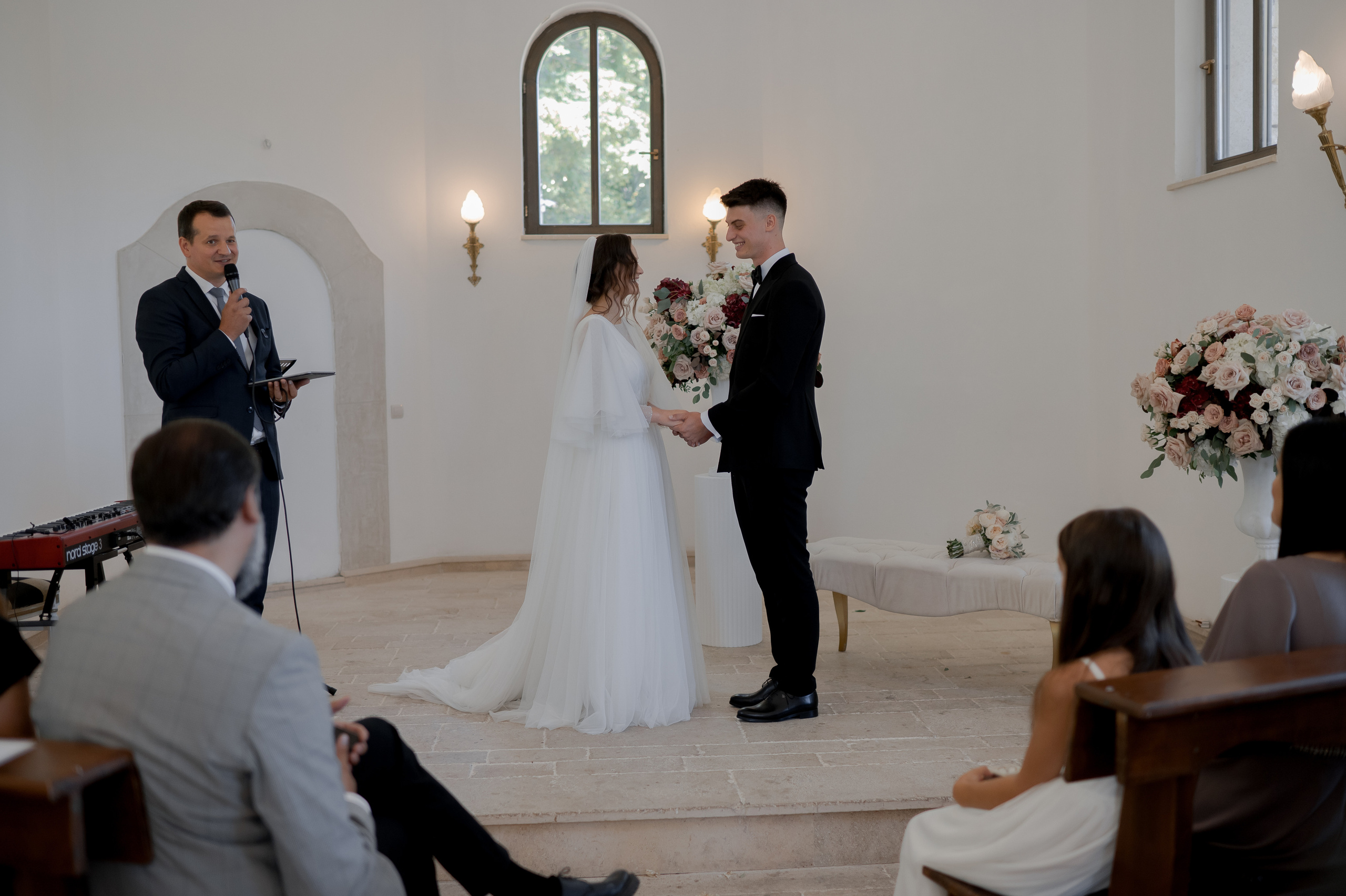 Cluj Wedding at Sungarden Resort. Fairytale wedding in Romania. Wedding photographer and videographer based in Timisoara, Romania