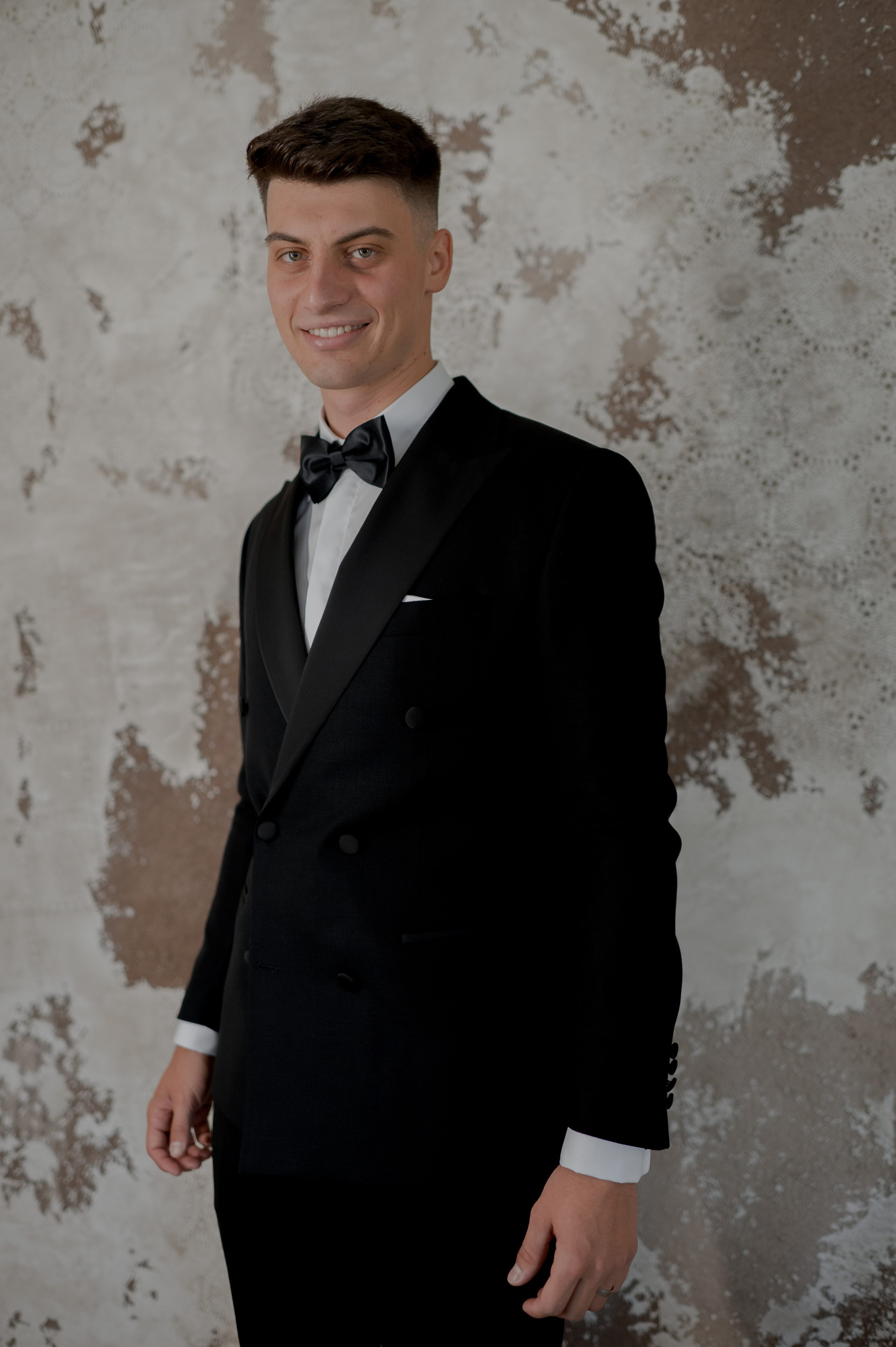 Cluj Wedding at Sungarden Resort. Fairytale wedding in Romania. Wedding photographer and videographer based in Timisoara, Romania